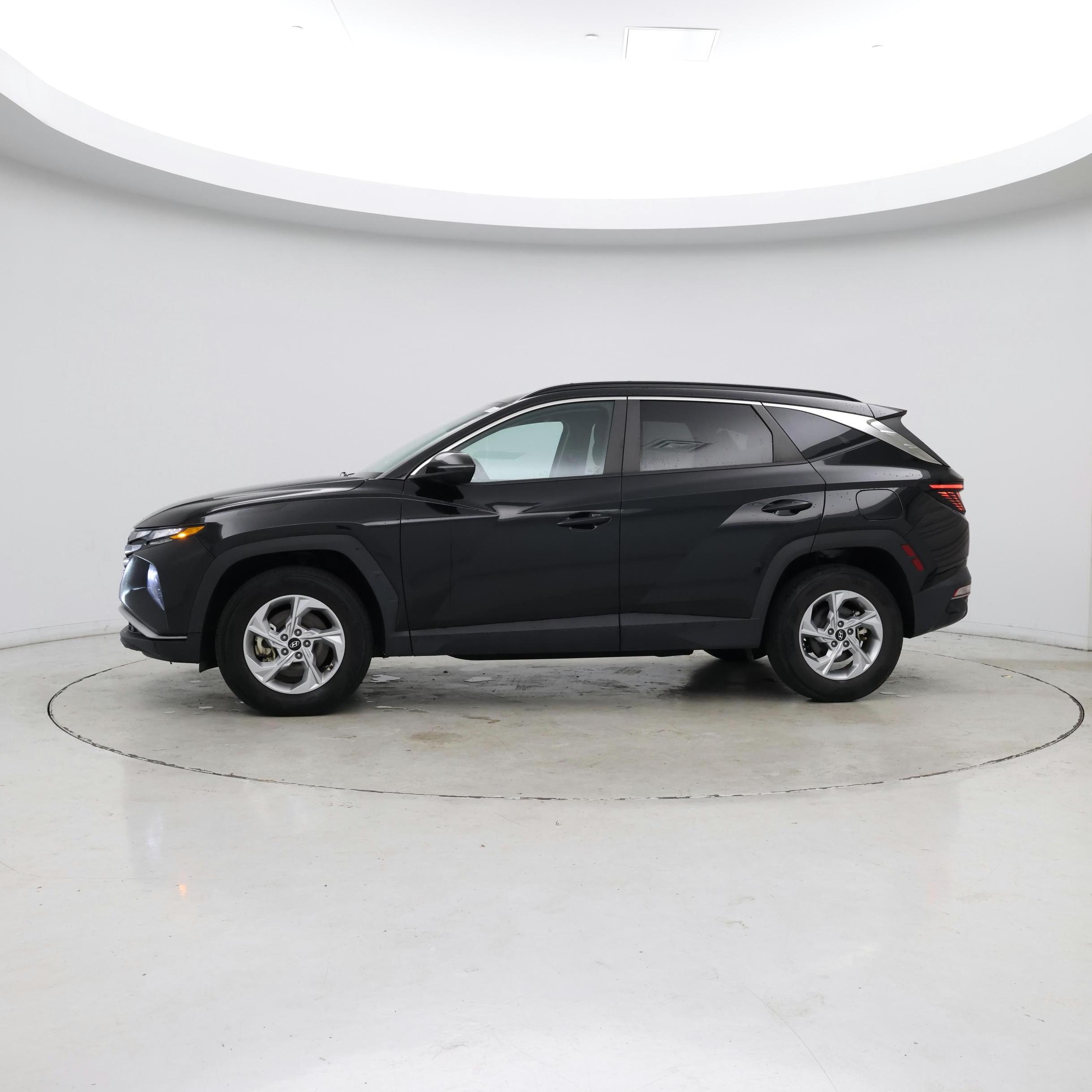 Thumbnail: 2023 Hyundai Tucson - 2