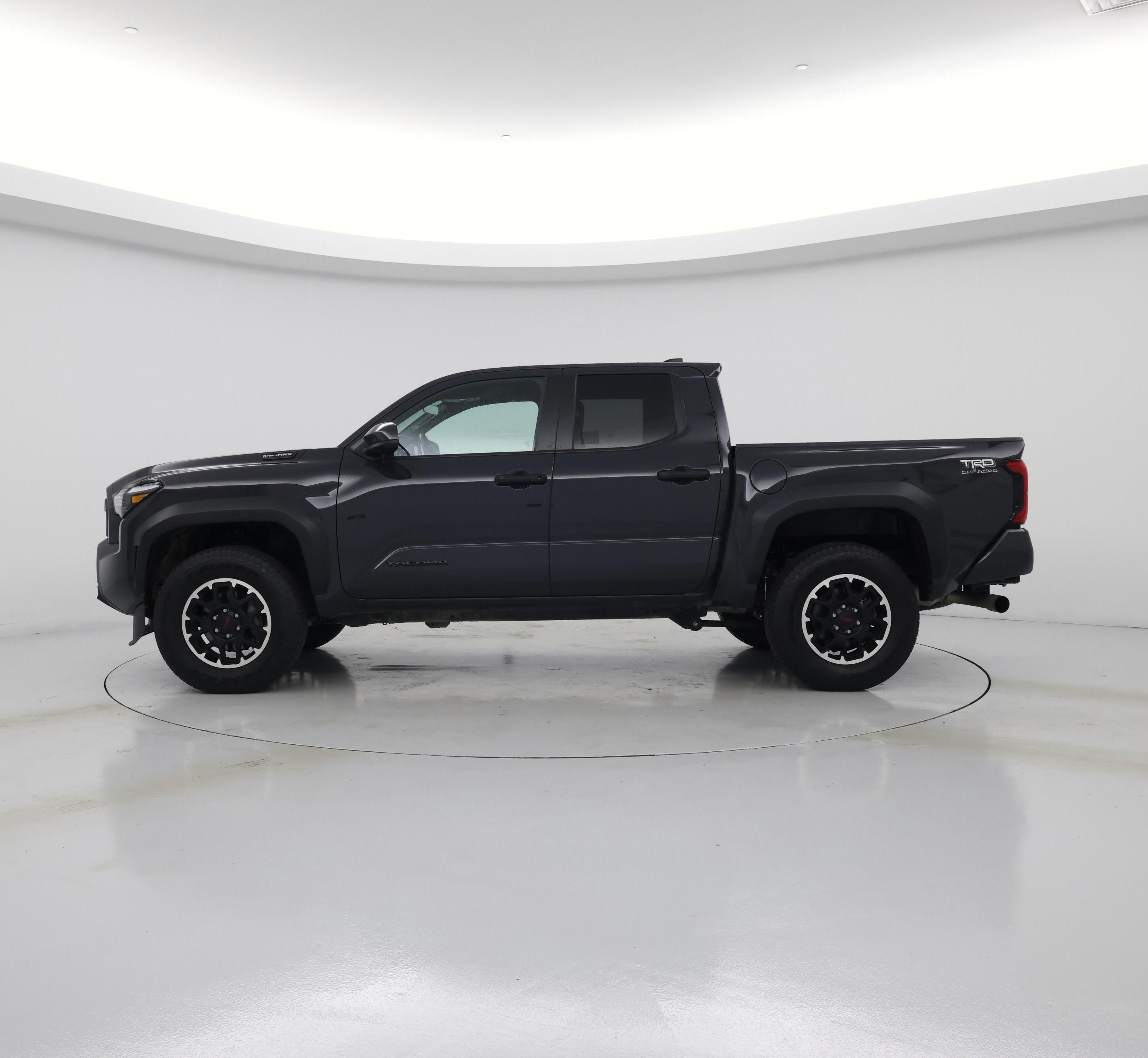 Thumbnail: 2024 Toyota Tacoma - 3
