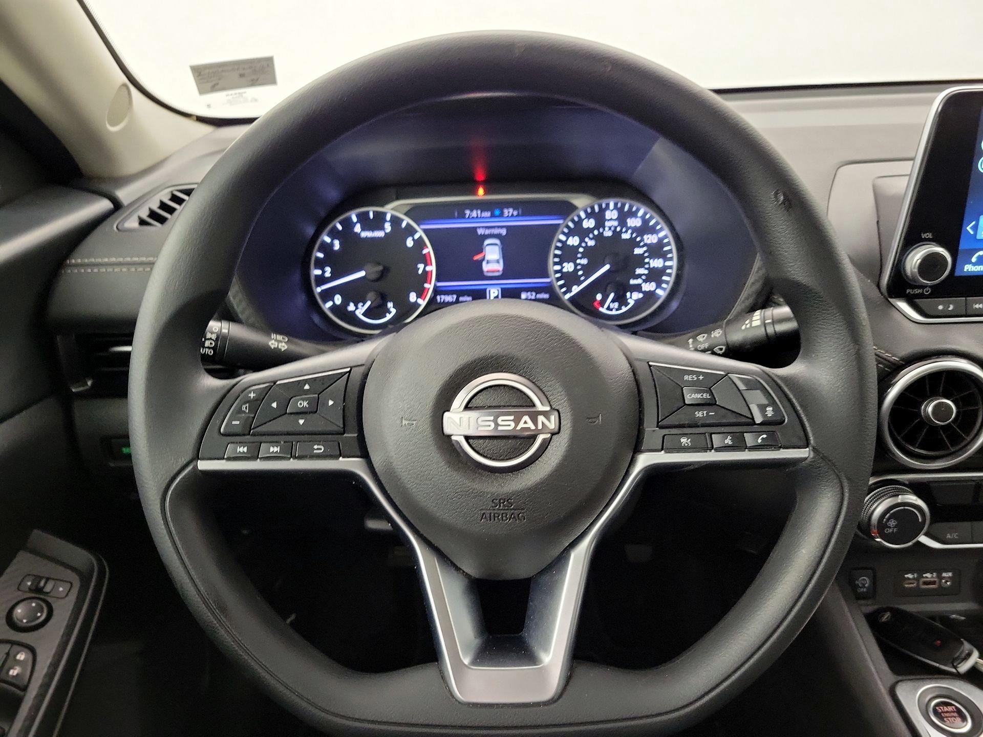 Thumbnail: 2024 Nissan Sentra - 10