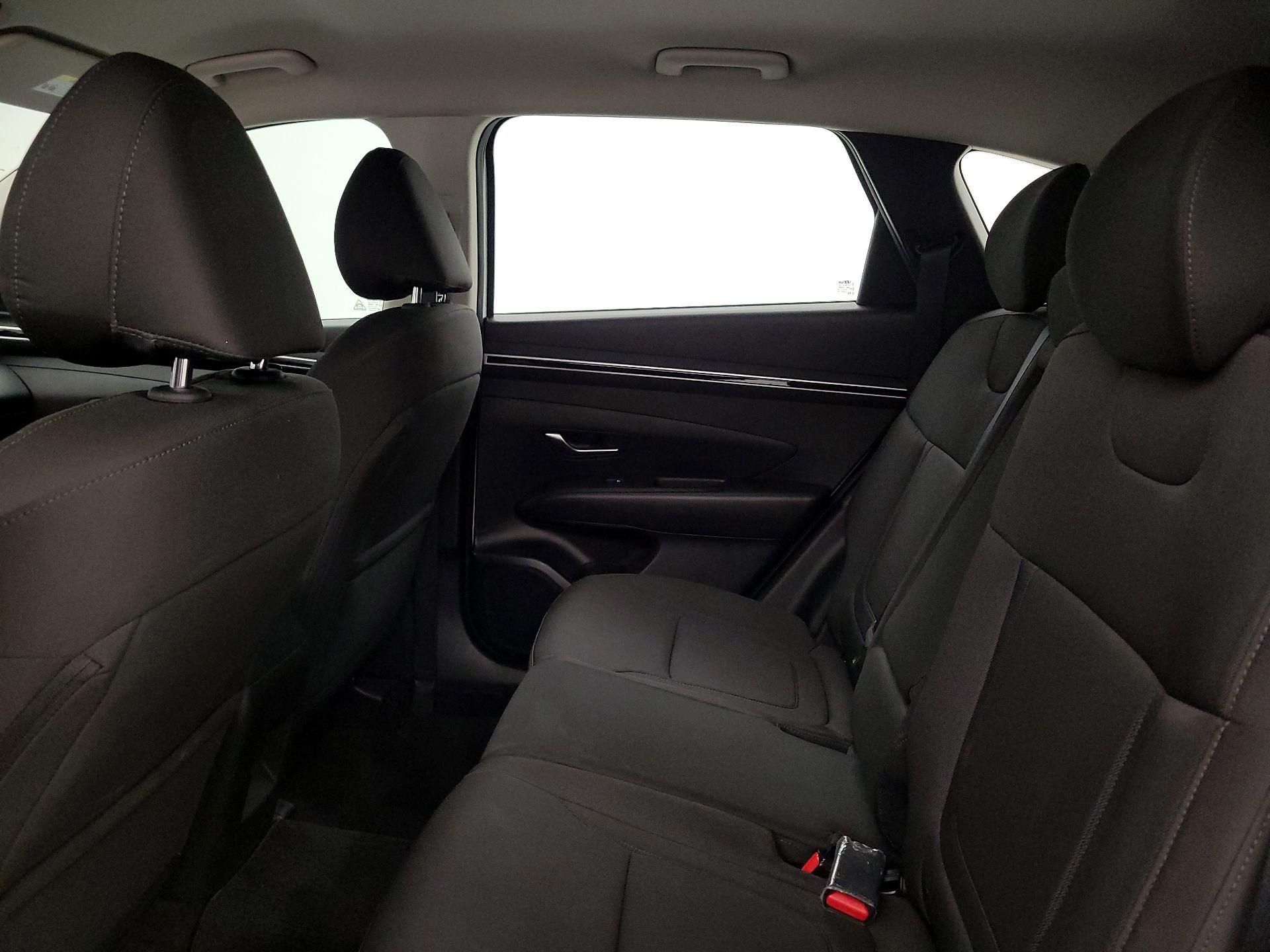 Thumbnail: 2023 Hyundai Tucson - 19