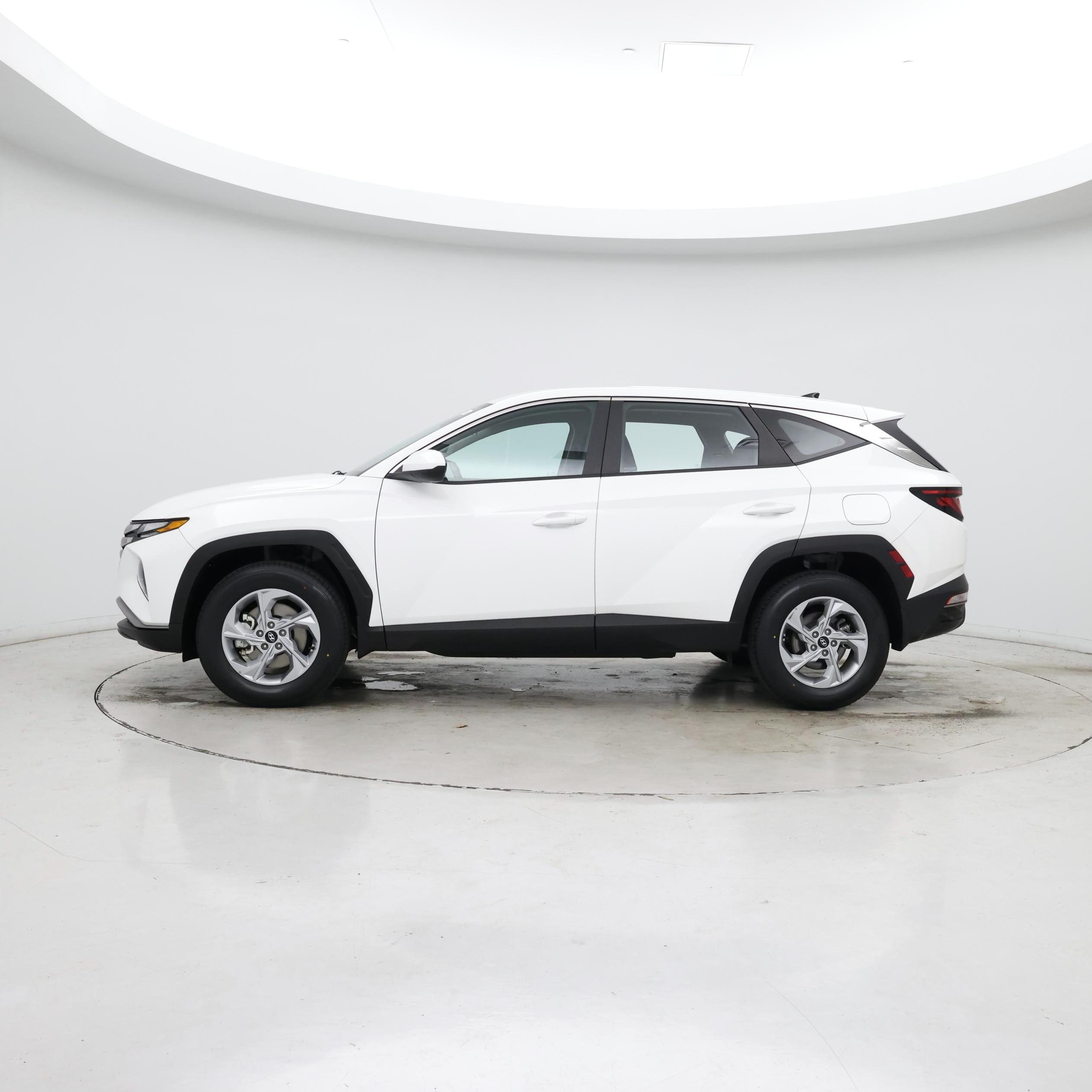 Thumbnail: 2023 Hyundai Tucson - 3