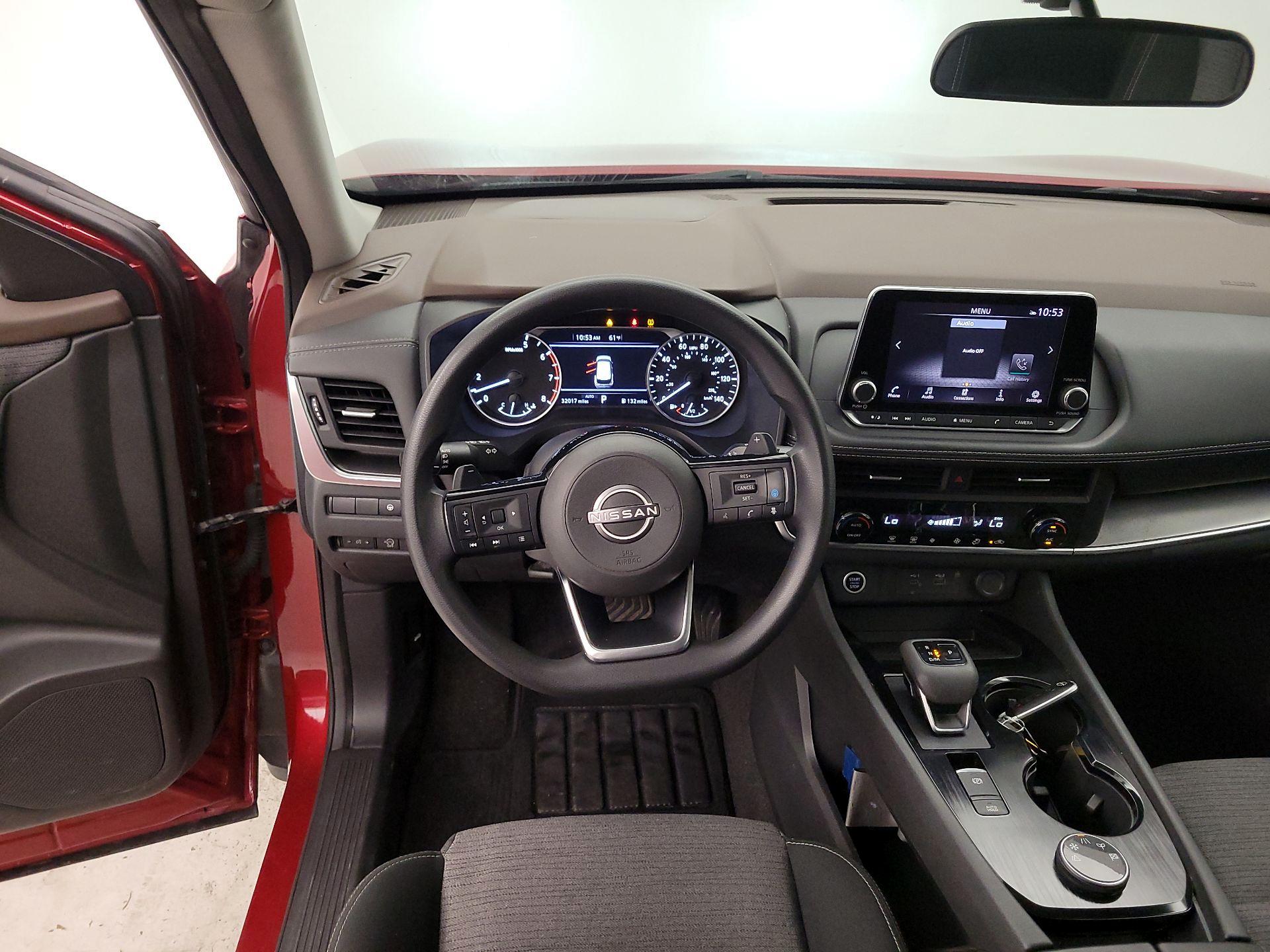 Thumbnail: 2023 Nissan Rogue - 10