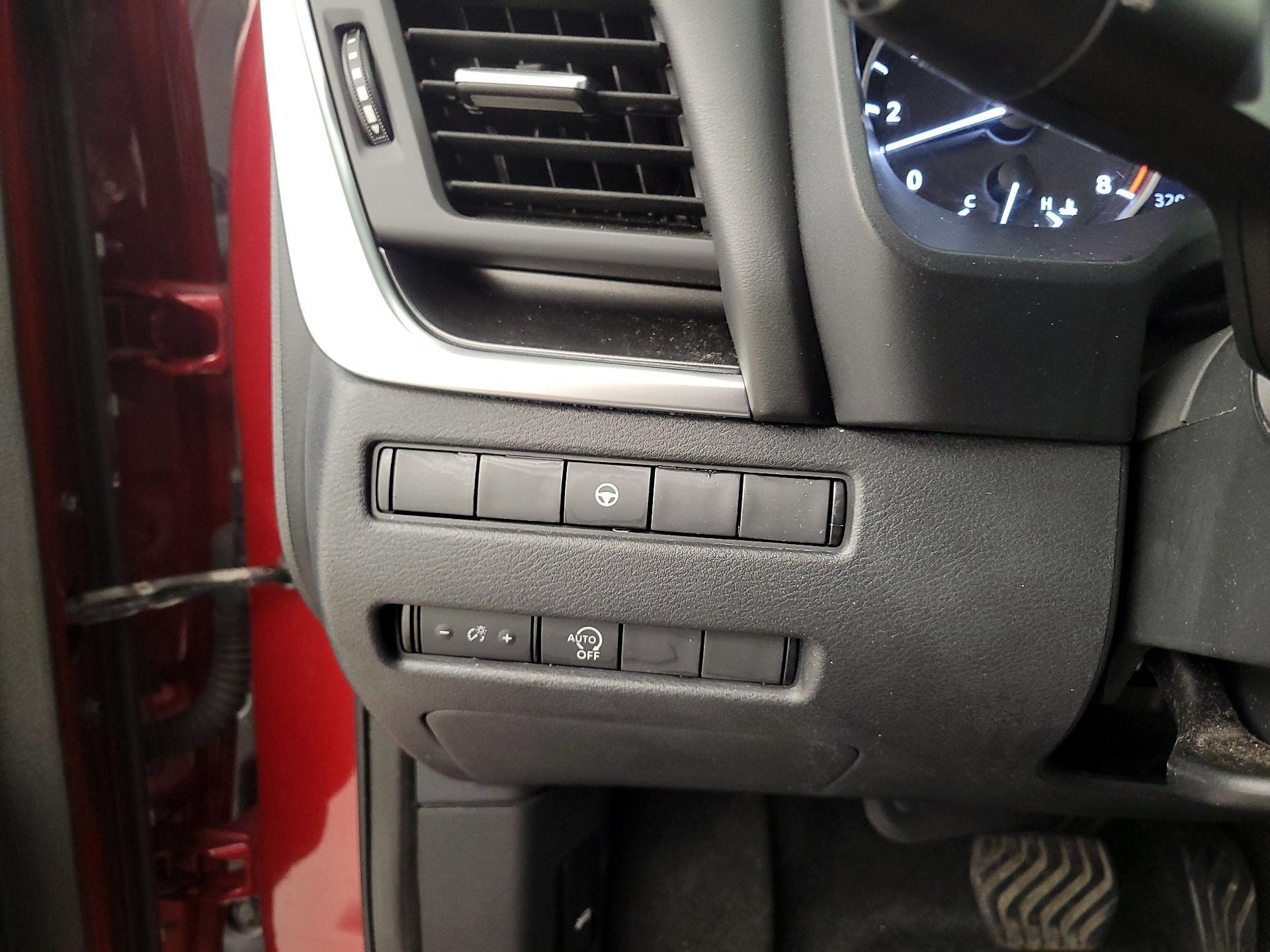 Thumbnail: 2023 Nissan Rogue - 13