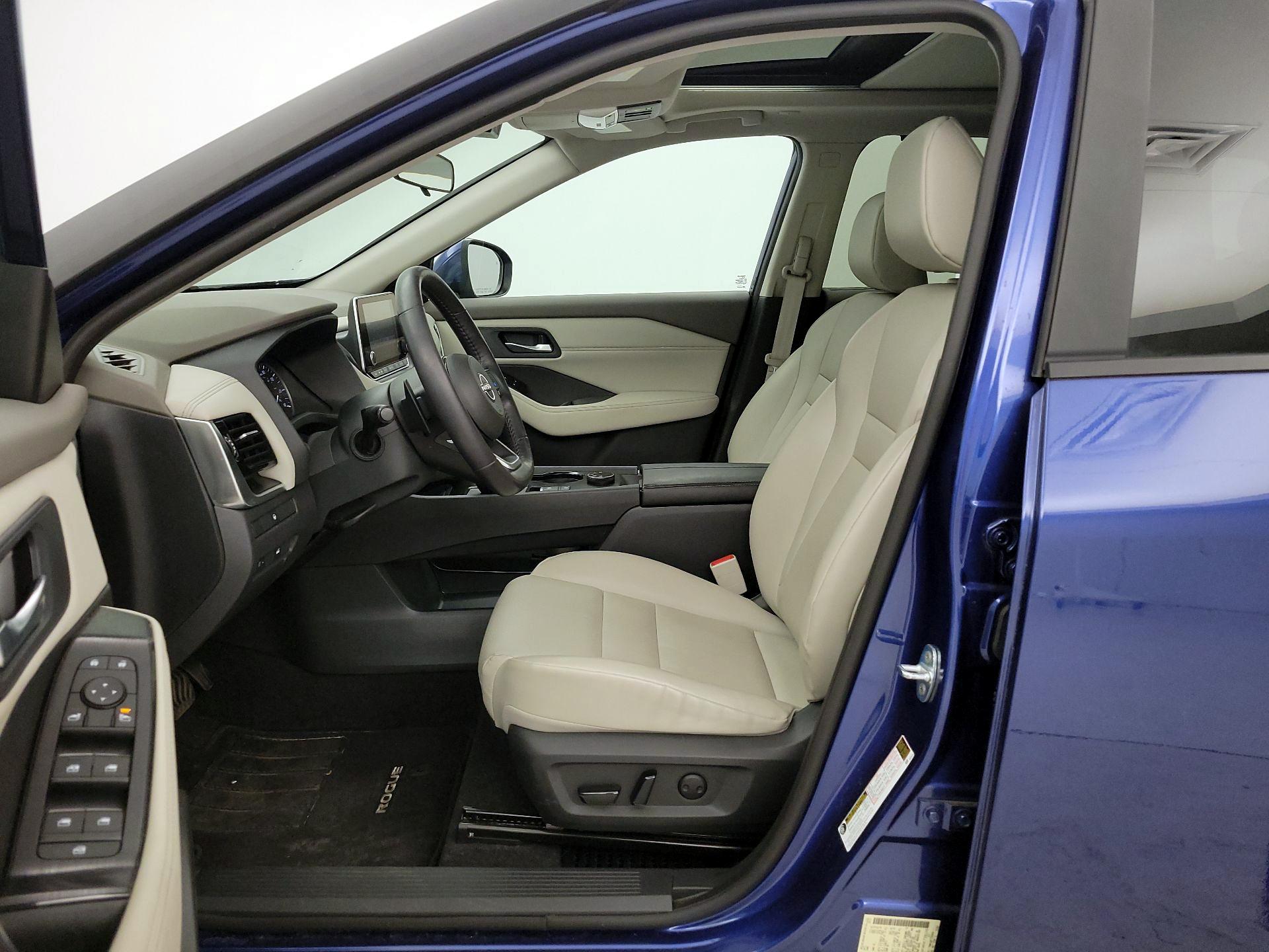 Thumbnail: 2023 Nissan Rogue - 11