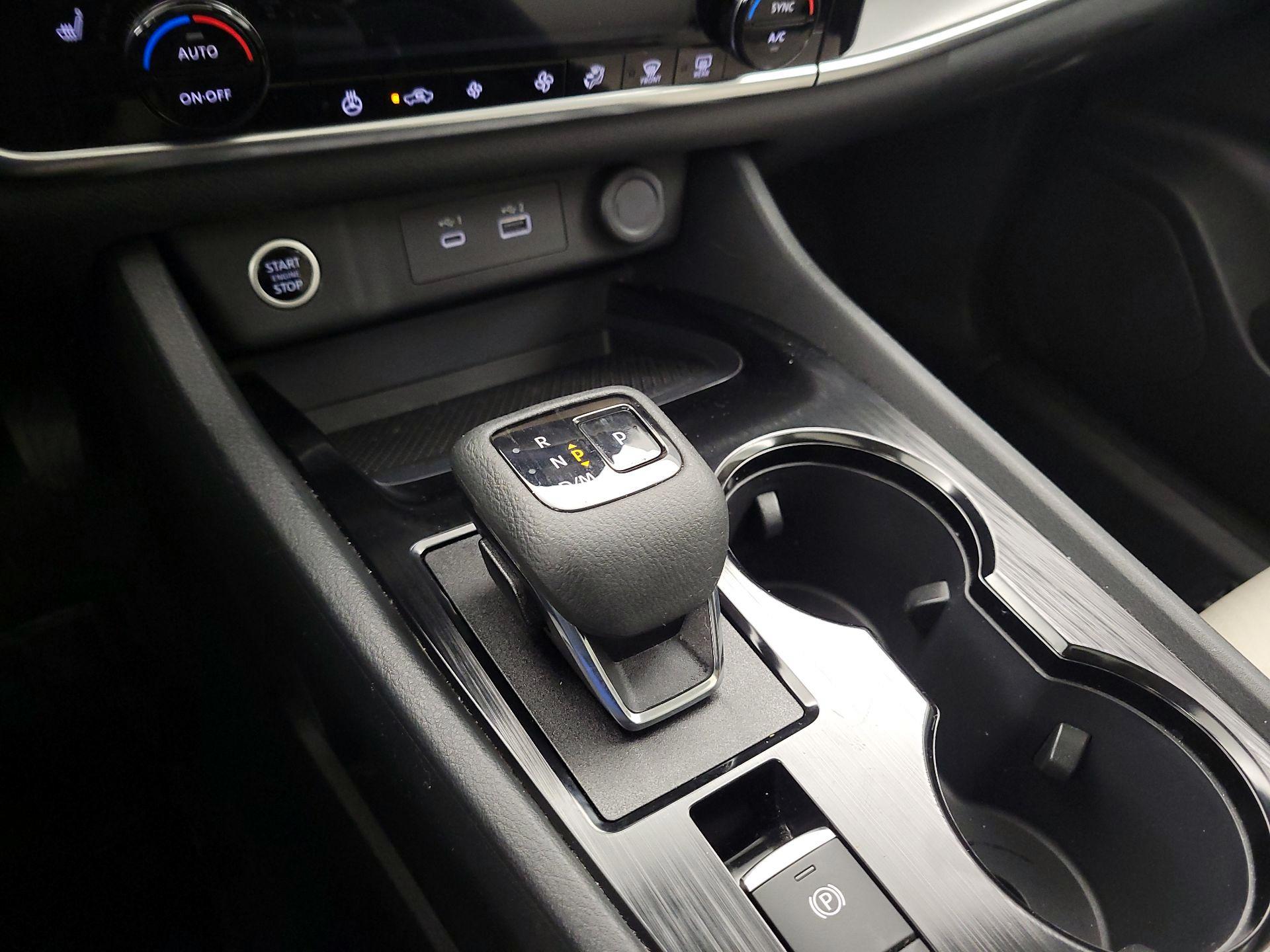 Thumbnail: 2023 Nissan Rogue - 17