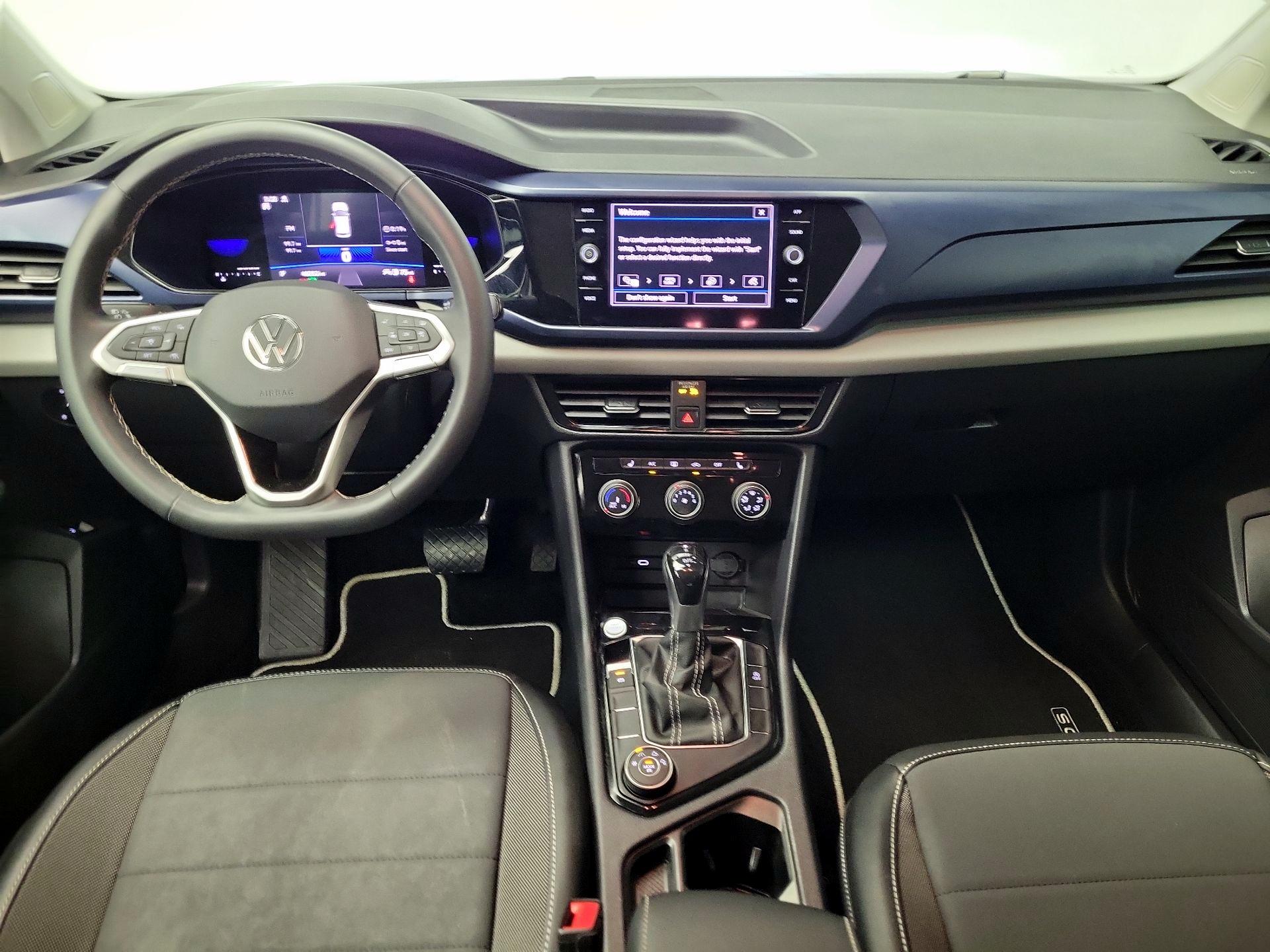 Thumbnail: 2023 Volkswagen Taos - 9