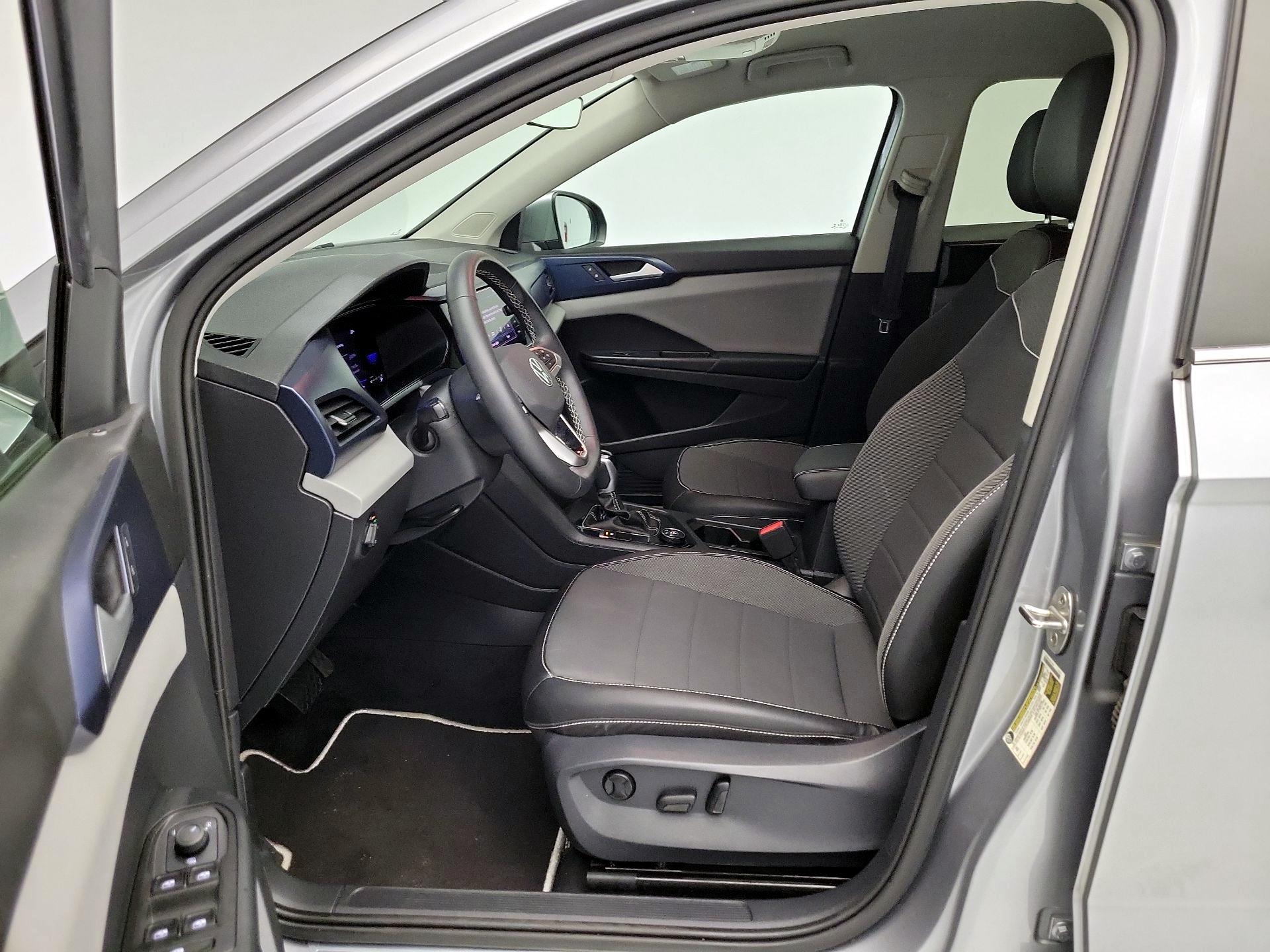 Thumbnail: 2023 Volkswagen Taos - 11