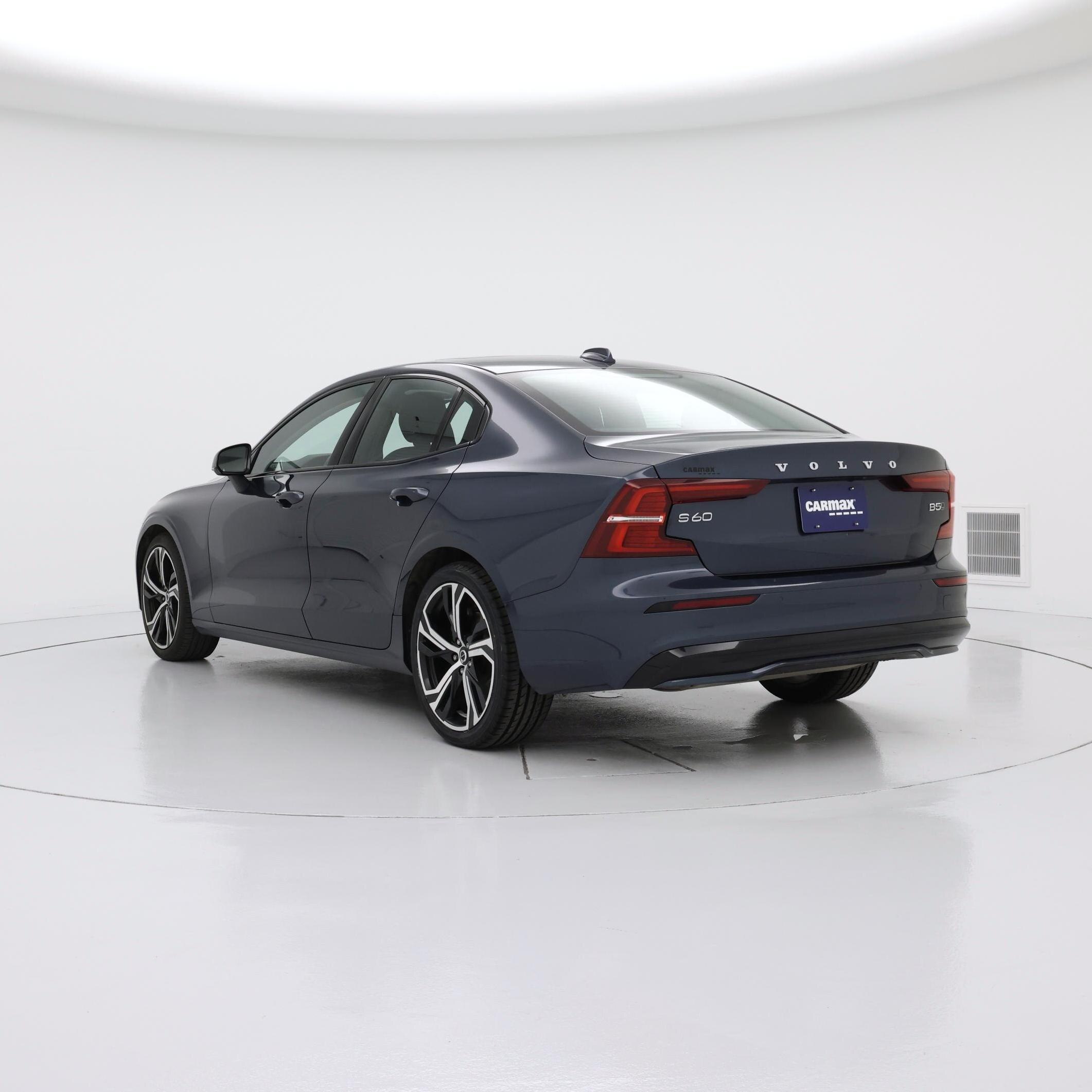 Thumbnail: 2024 Volvo S60 - 2