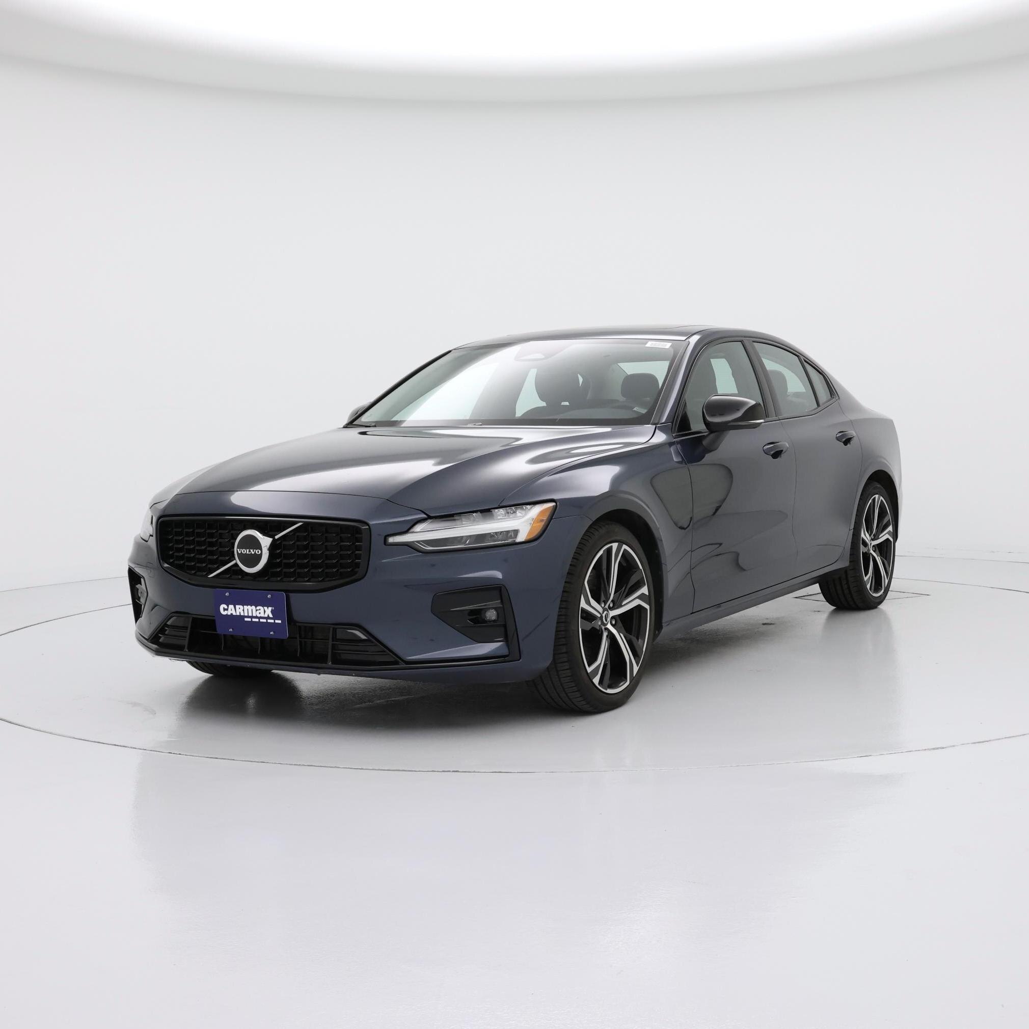 Thumbnail: 2024 Volvo S60 - 4