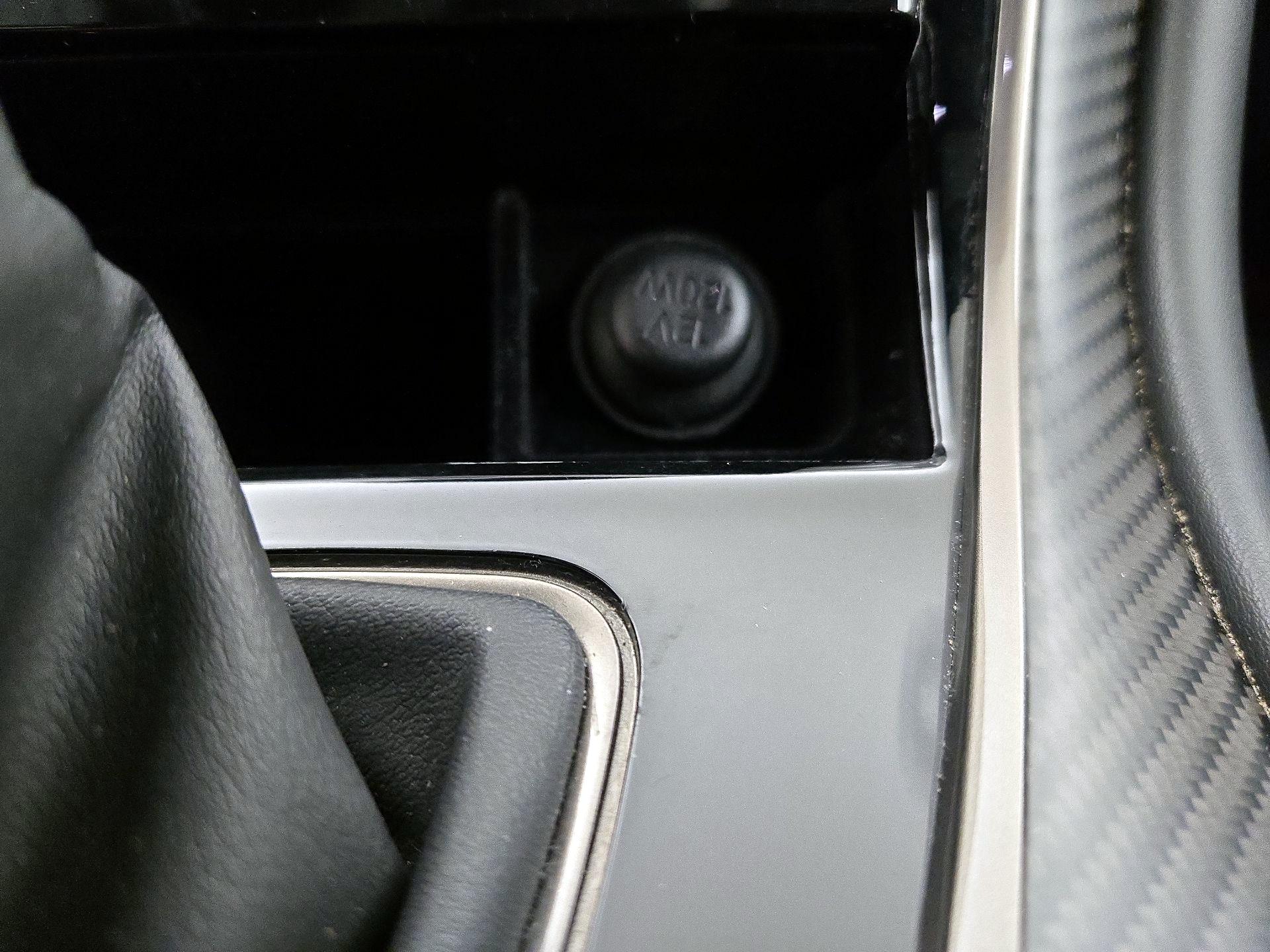 Thumbnail: 2021 INFINITI  - 19