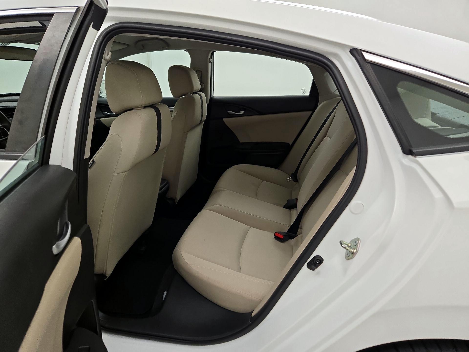 Thumbnail: 2016 Honda Civic - 19