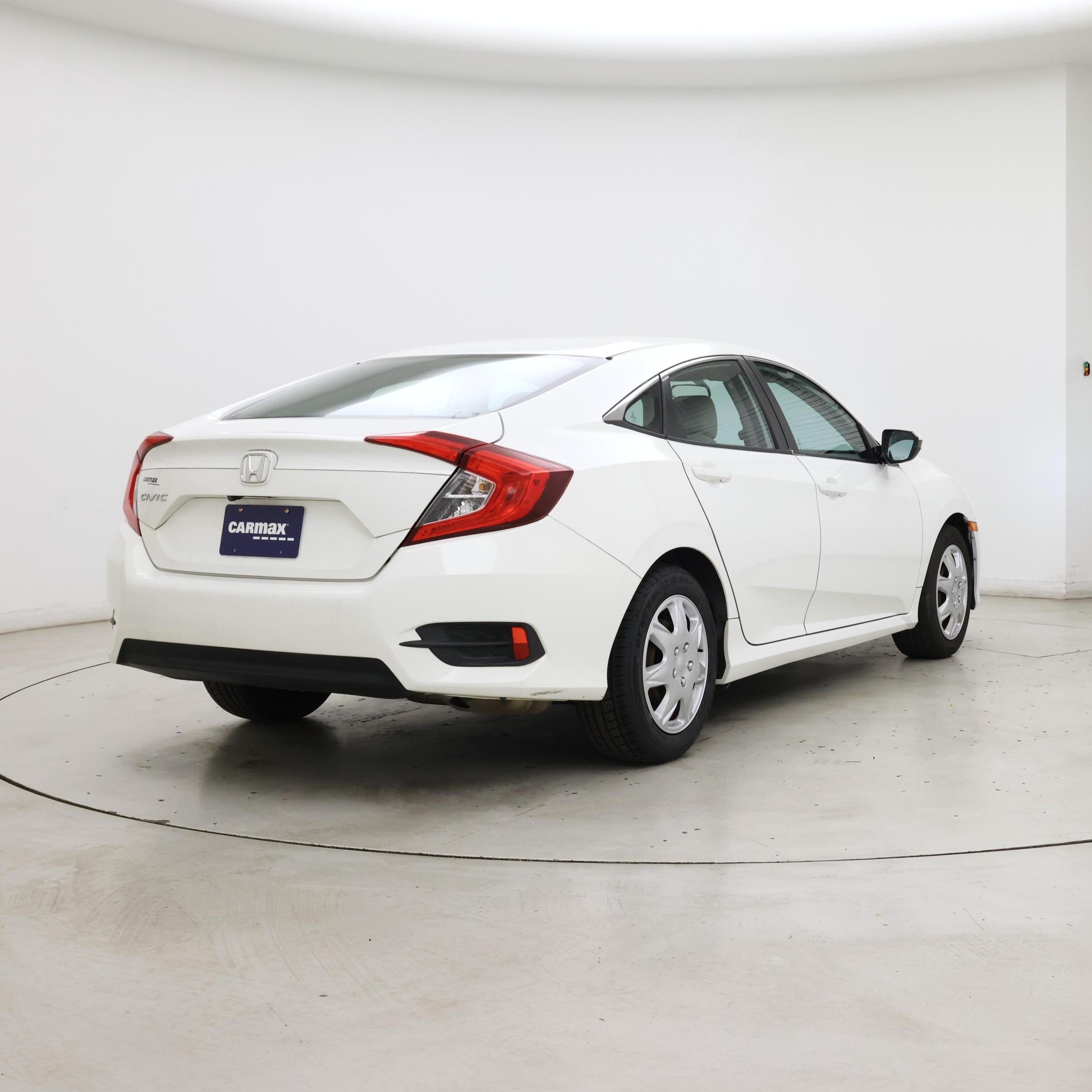 Thumbnail: 2016 Honda Civic - 8