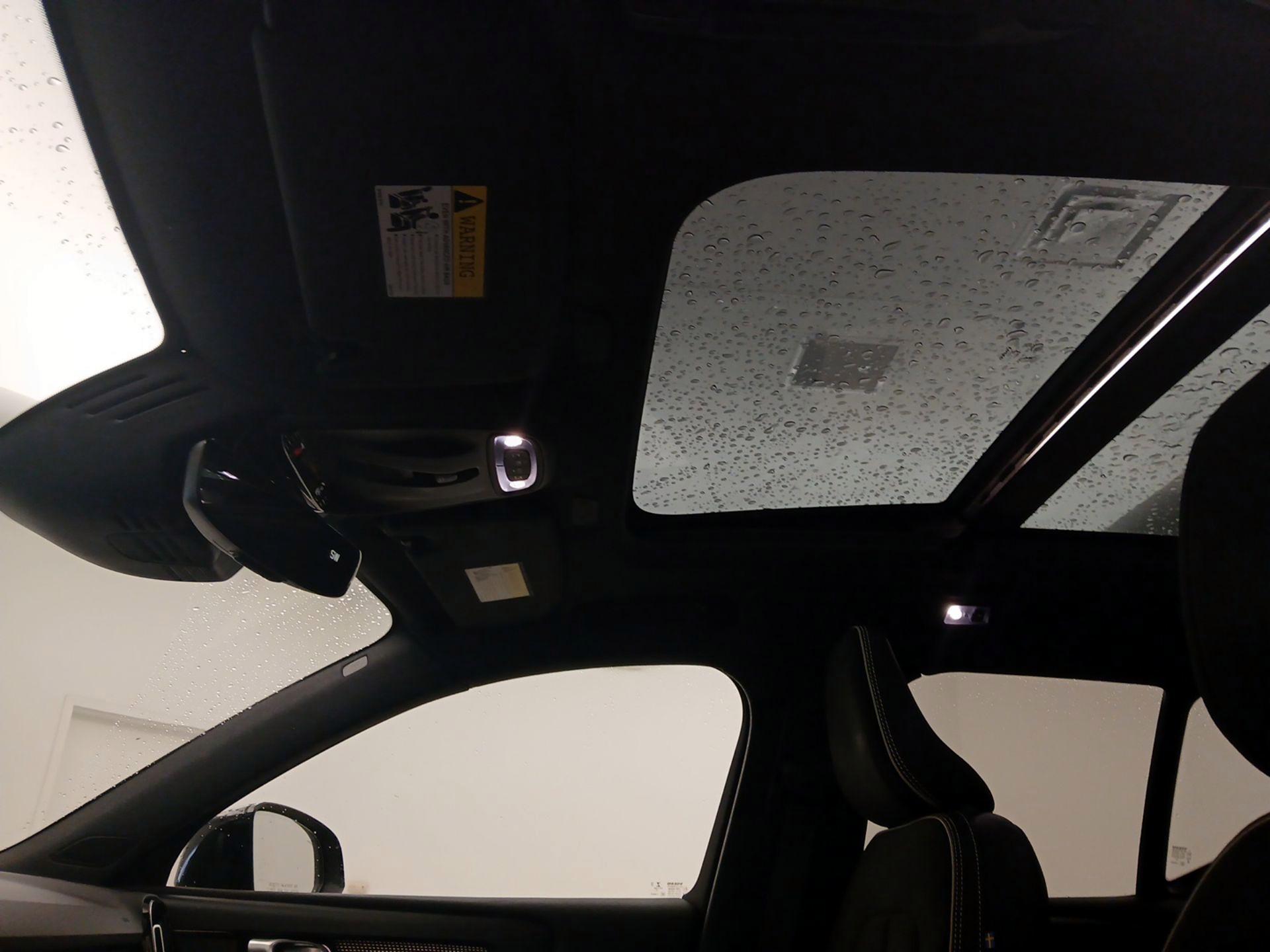 Thumbnail: 2019 Volvo XC40 - 20