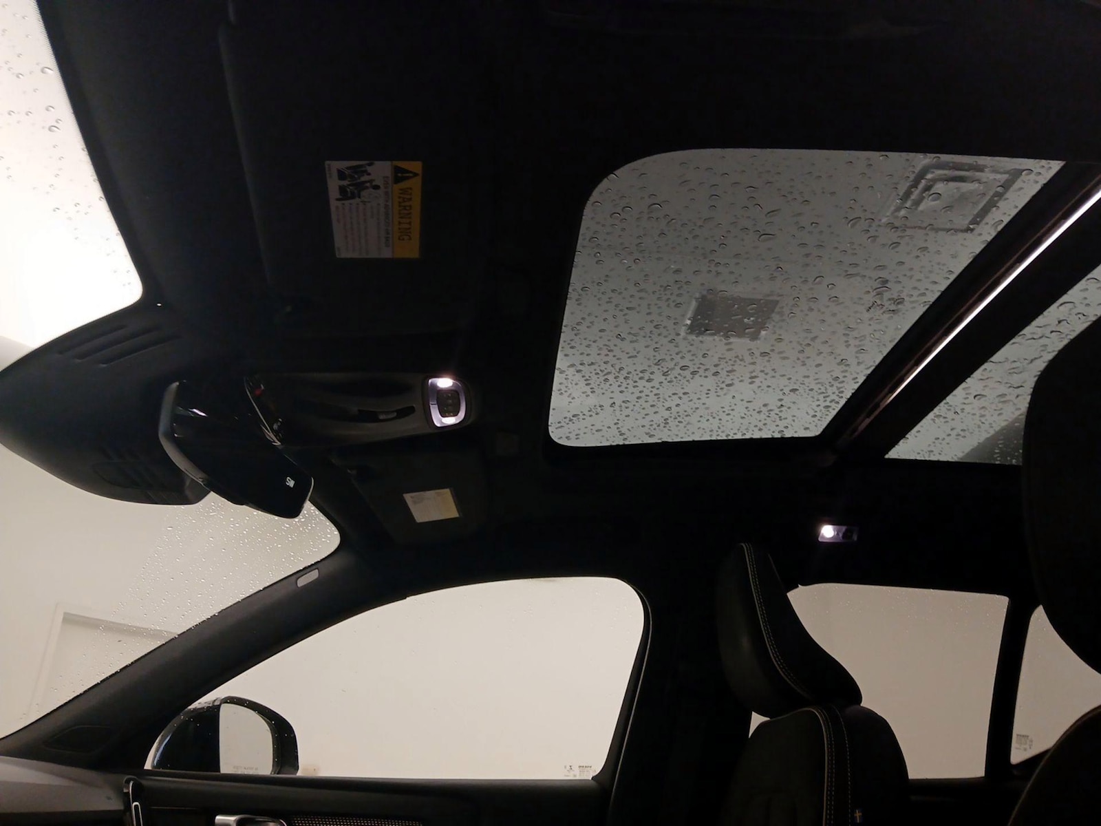 2019 Volvo XC40 R-Design - Photo 21