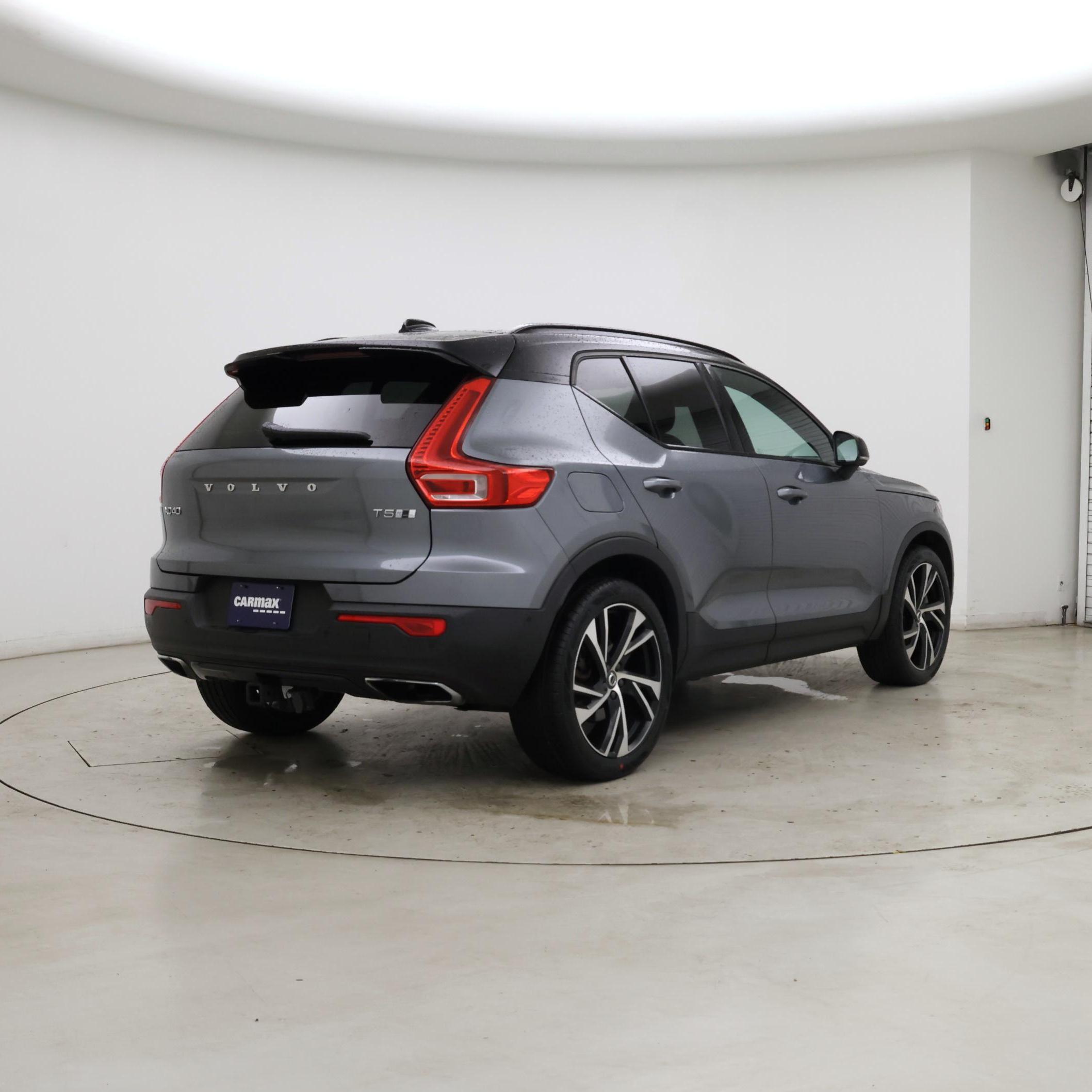Thumbnail: 2019 Volvo XC40 - 8