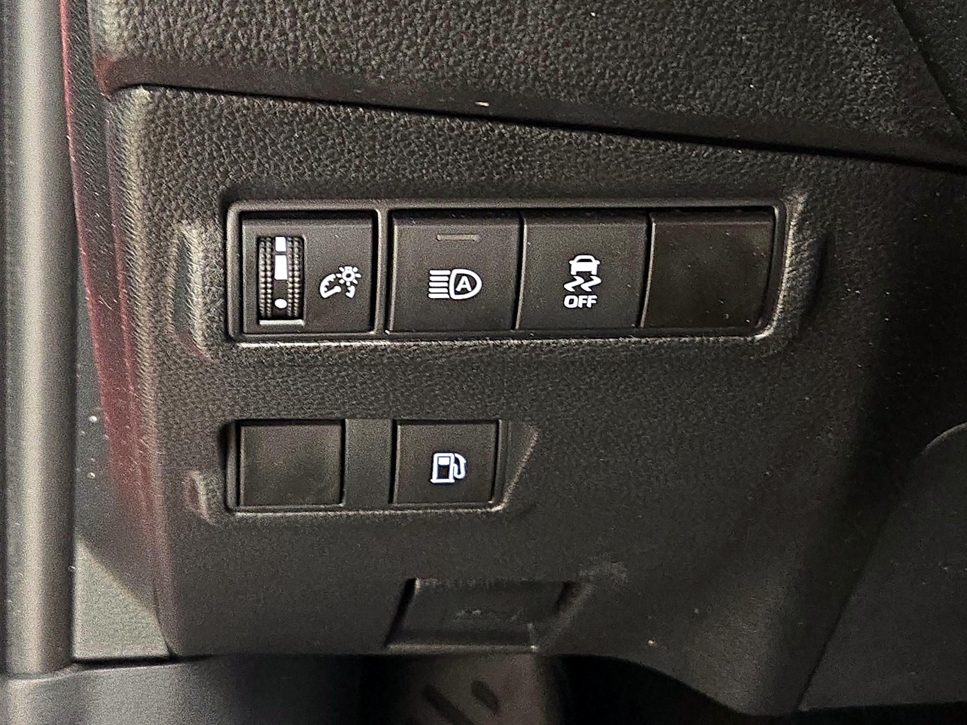 Thumbnail: 2023 Toyota Corolla Cross - 13