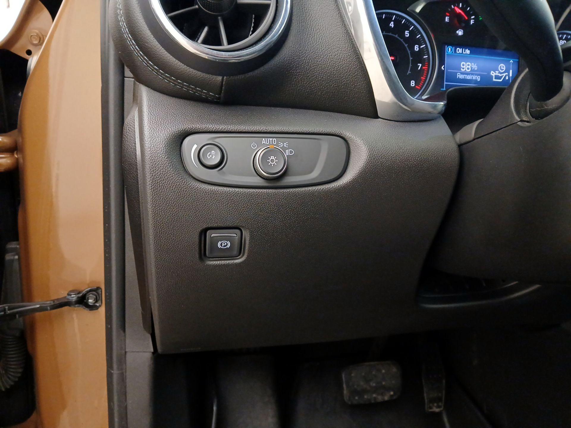 Thumbnail: 2019 Chevrolet Blazer - 13