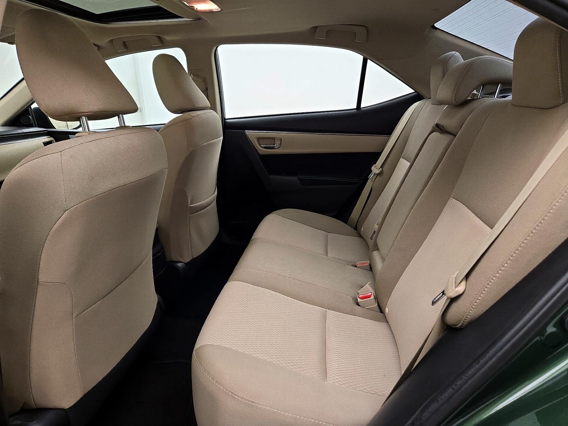 Thumbnail: 2015 Toyota Corolla - 20