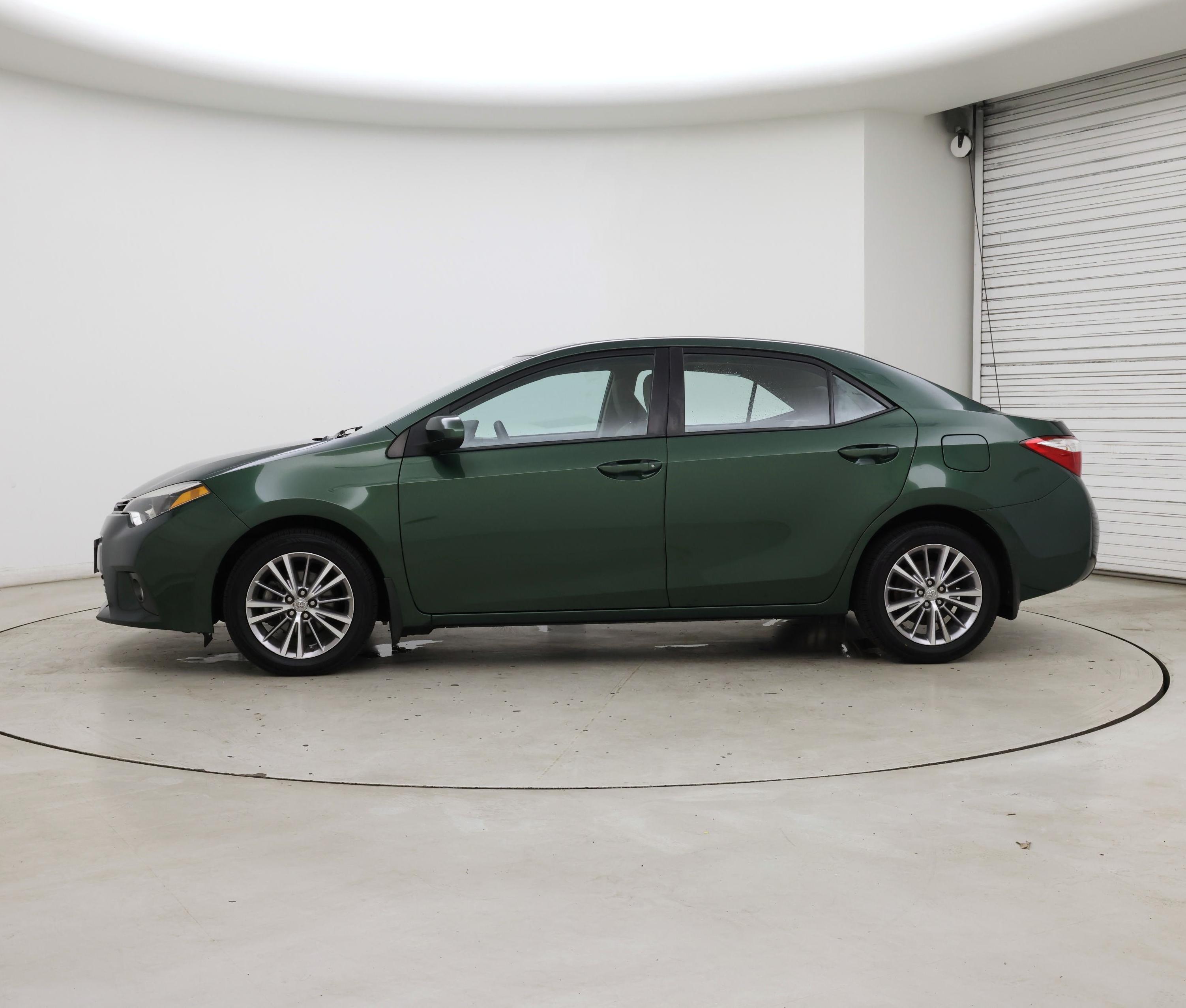 Thumbnail: 2015 Toyota Corolla - 3