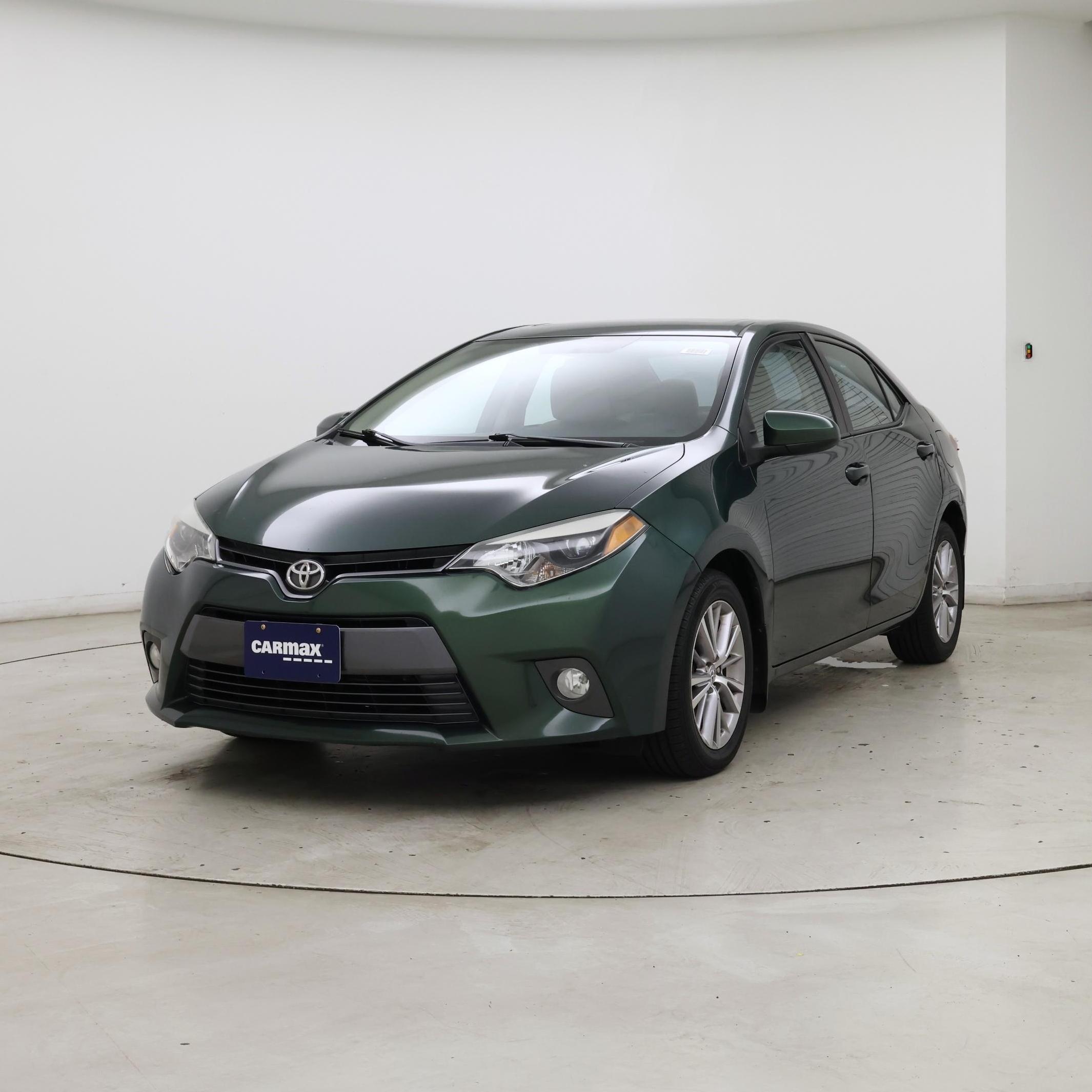 Thumbnail: 2015 Toyota Corolla - 4