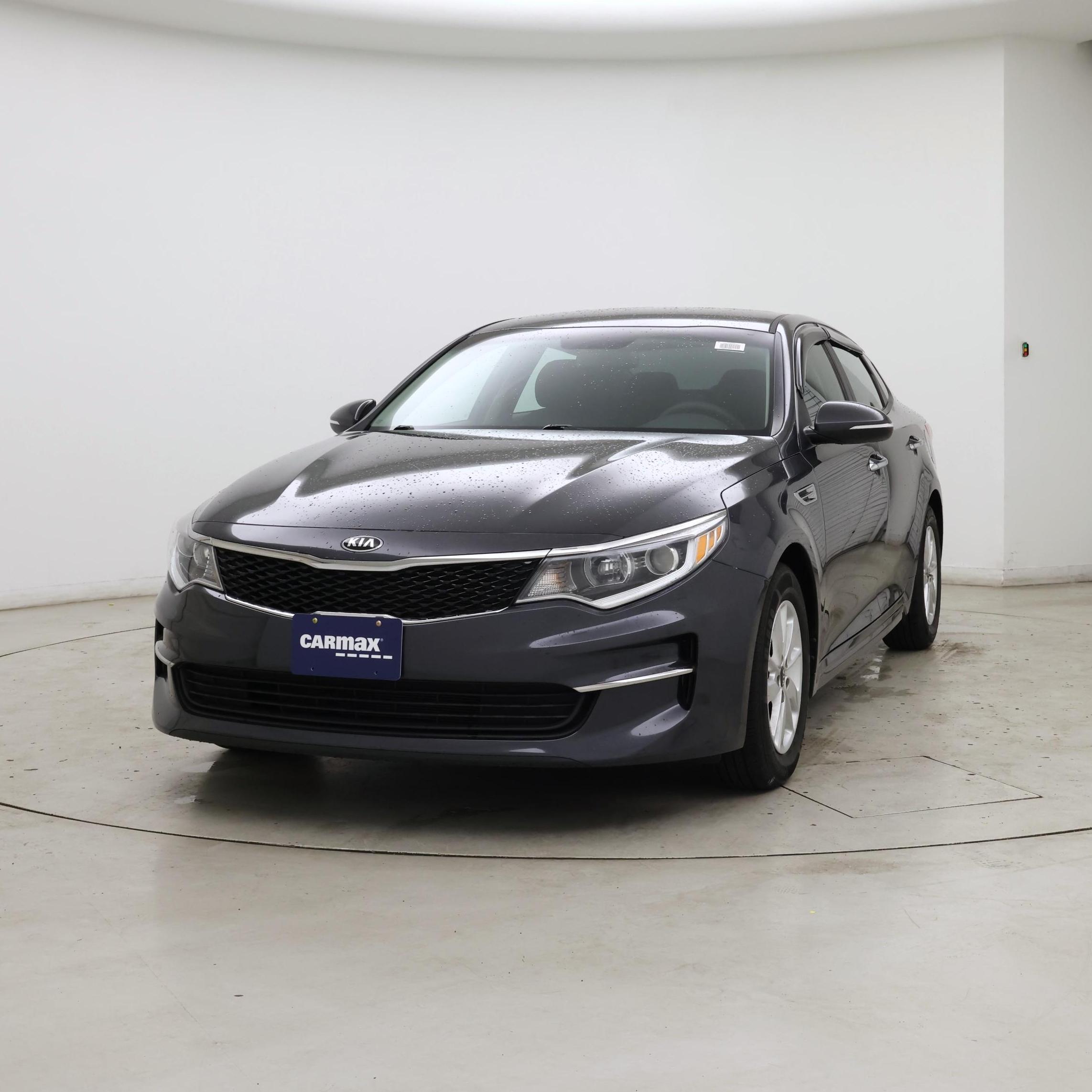 Thumbnail: 2017 Kia Optima - 4