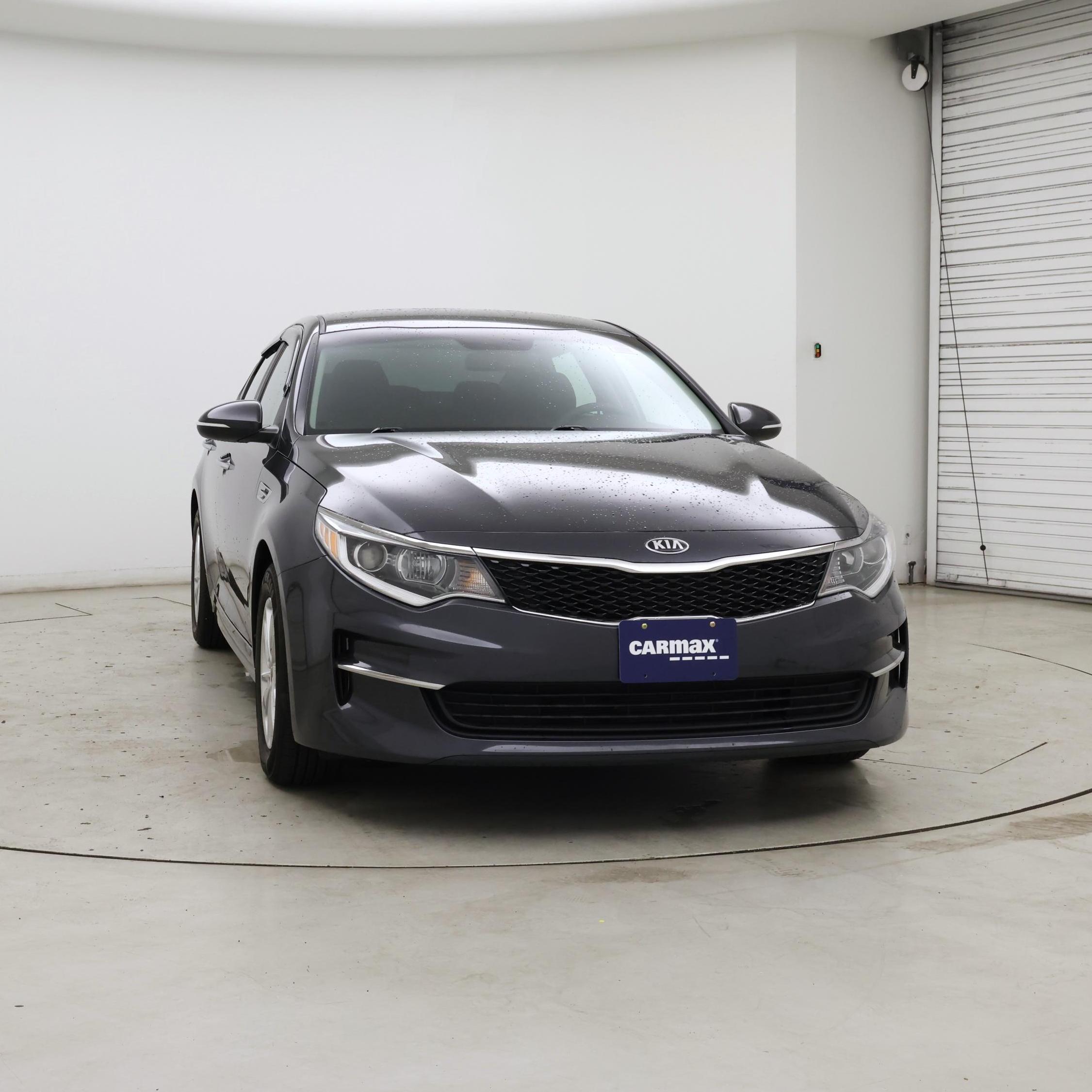 Thumbnail: 2017 Kia Optima - 5