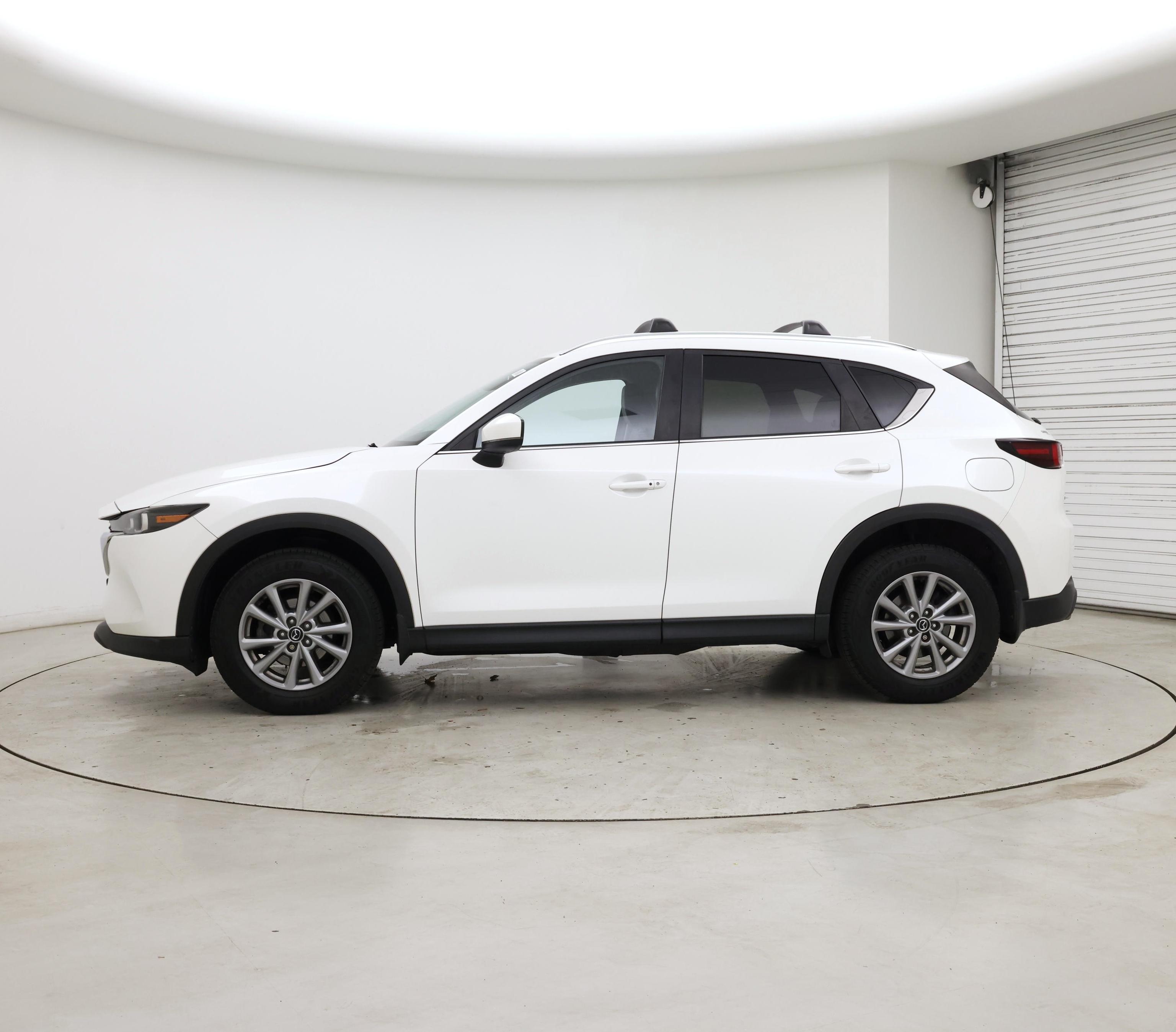Thumbnail: 2022 Mazda CX-5 - 3