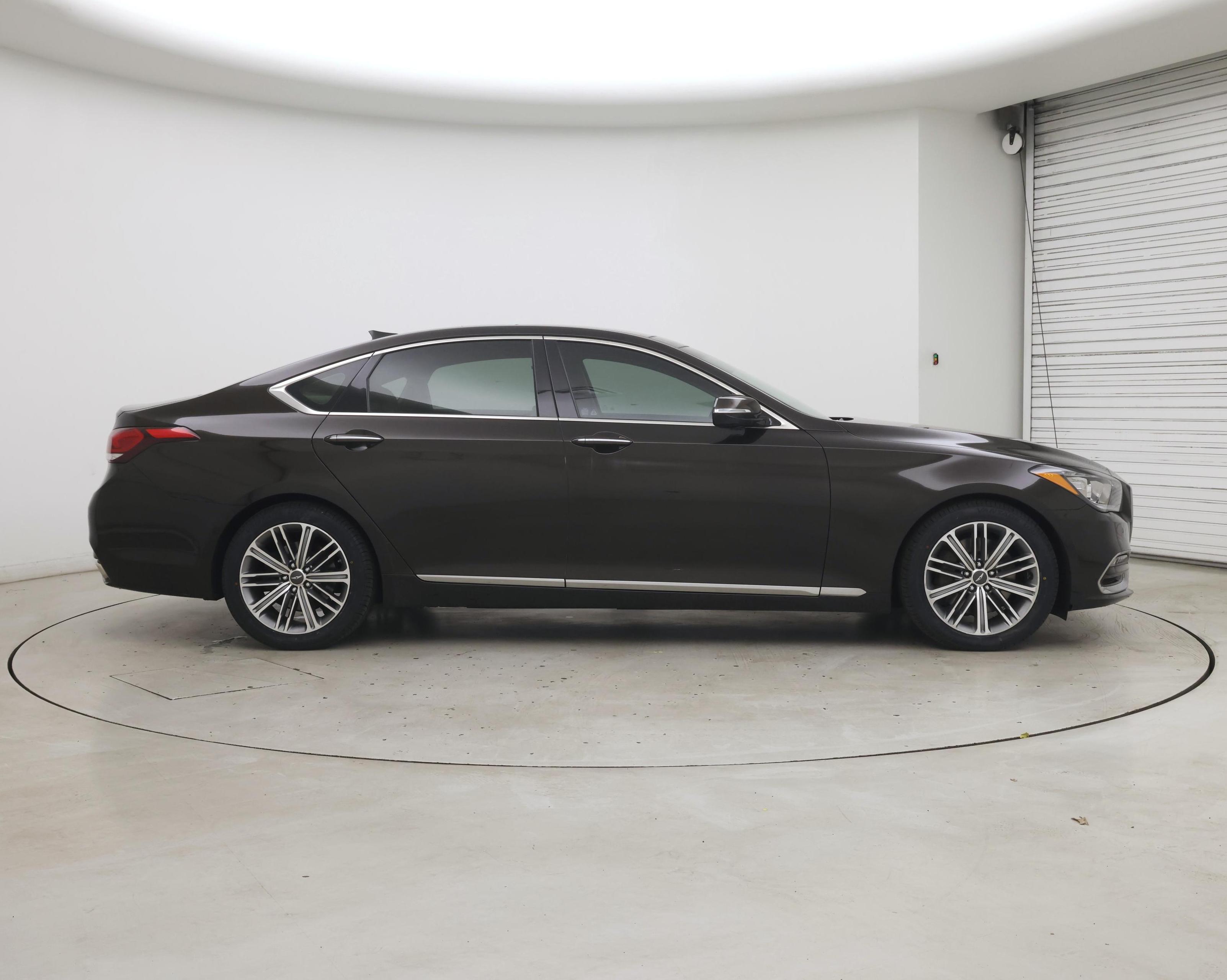 Thumbnail: 2018 Genesis G80 - 7