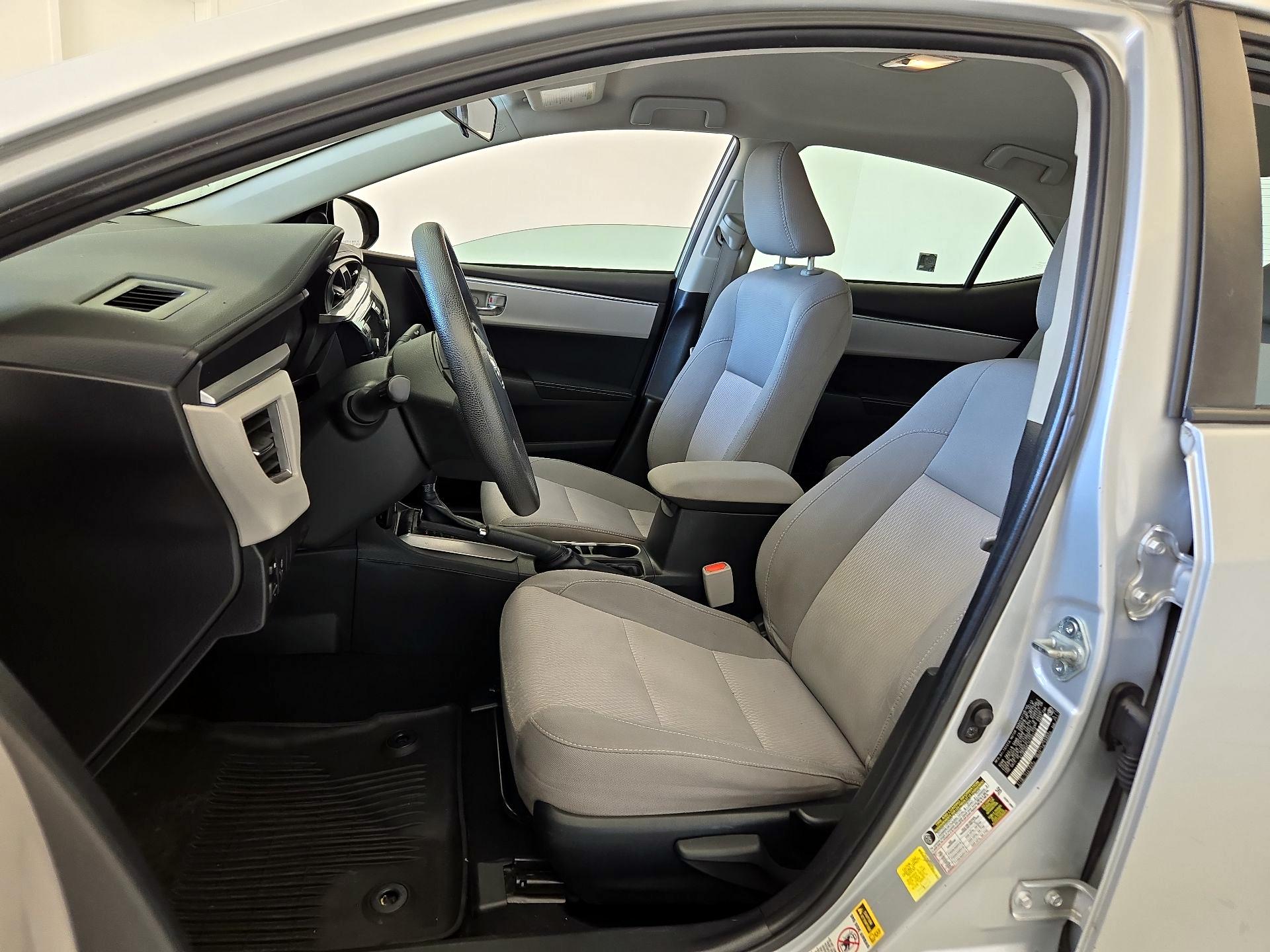 Thumbnail: 2014 Toyota Corolla - 11