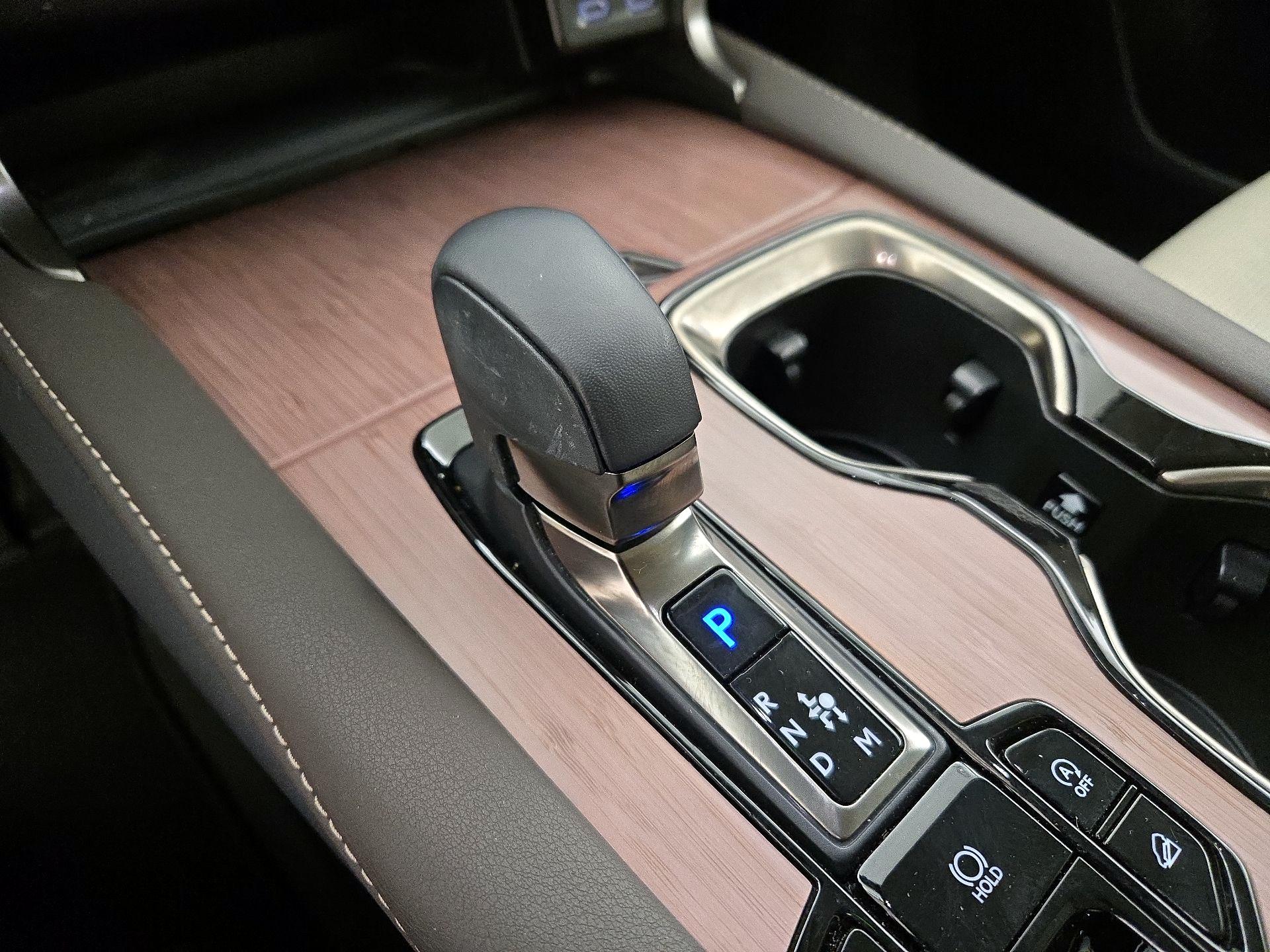 Thumbnail: 2023 Lexus RX - 18