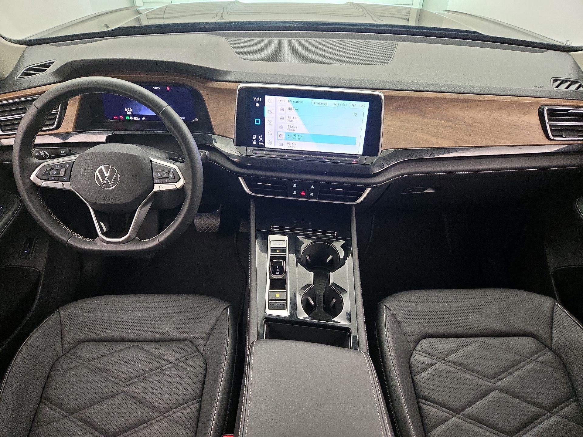 Thumbnail: 2025 Volkswagen Atlas - 9