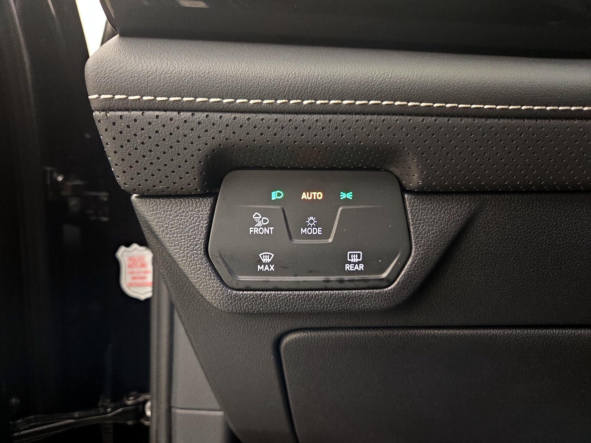 Thumbnail: 2025 Volkswagen Atlas - 13