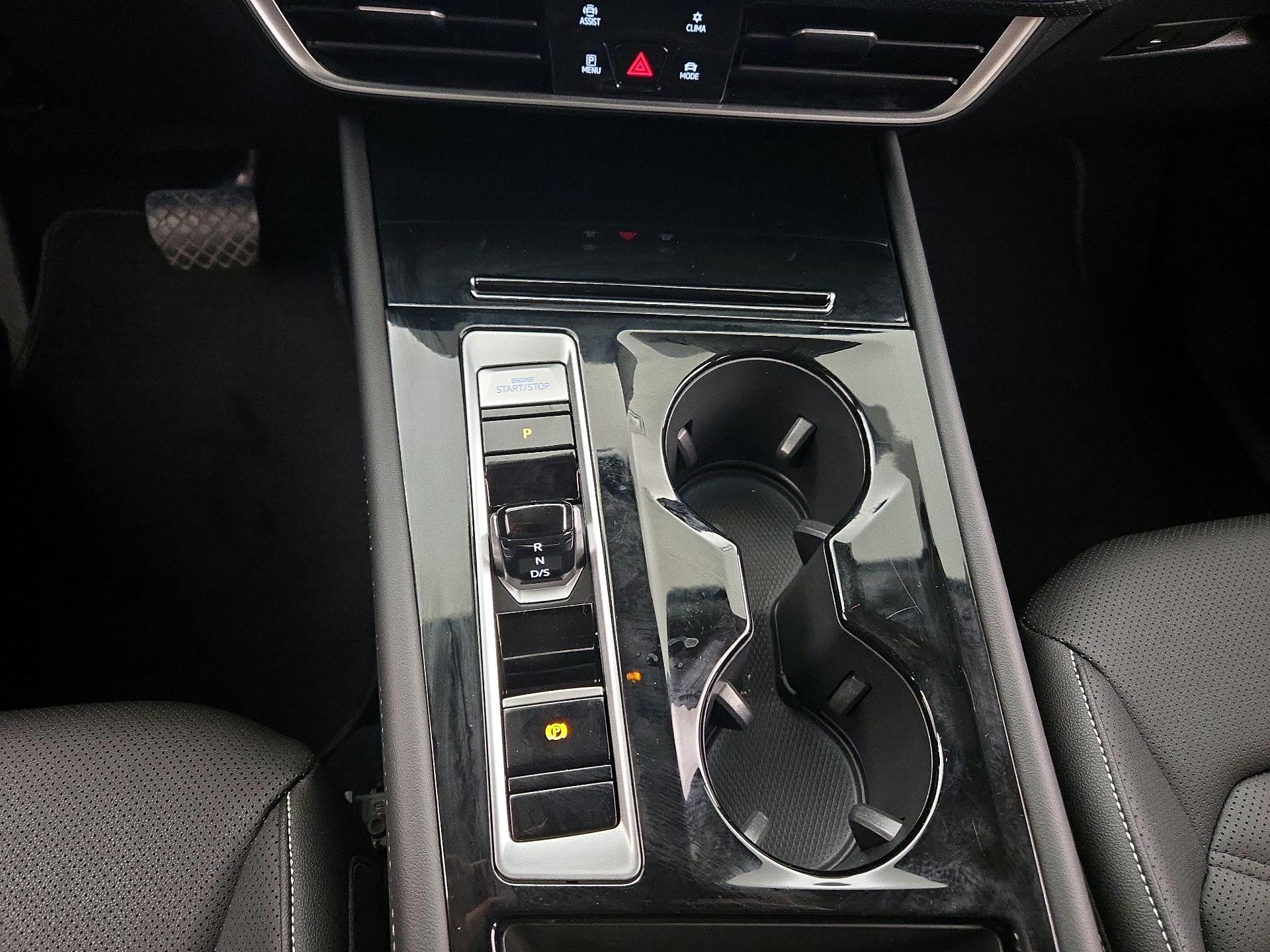 Thumbnail: 2025 Volkswagen Atlas - 17