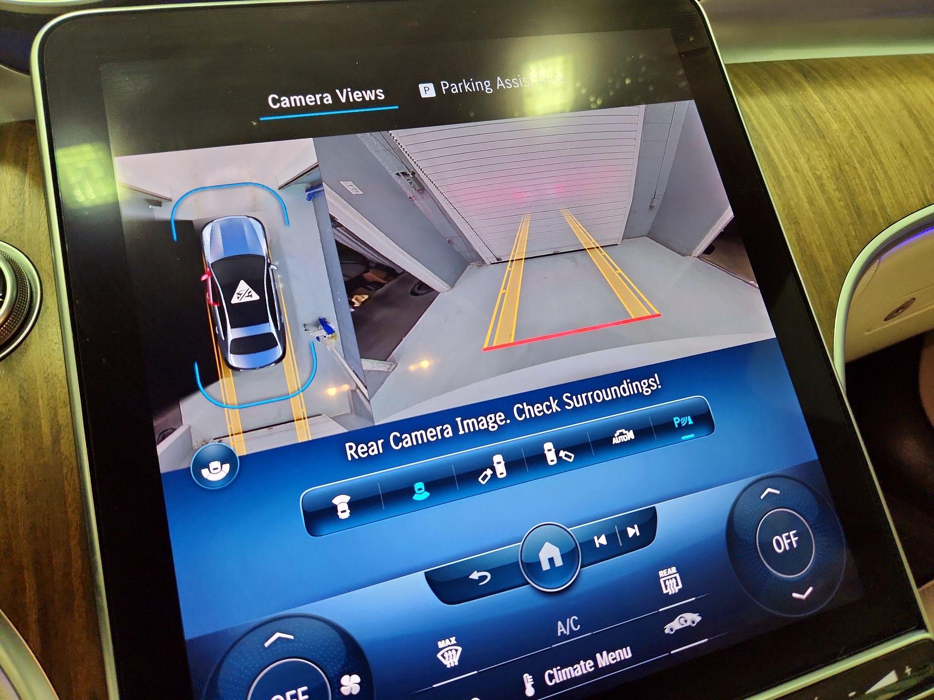 Thumbnail: 2022 Mercedes-Benz C-Class - 14