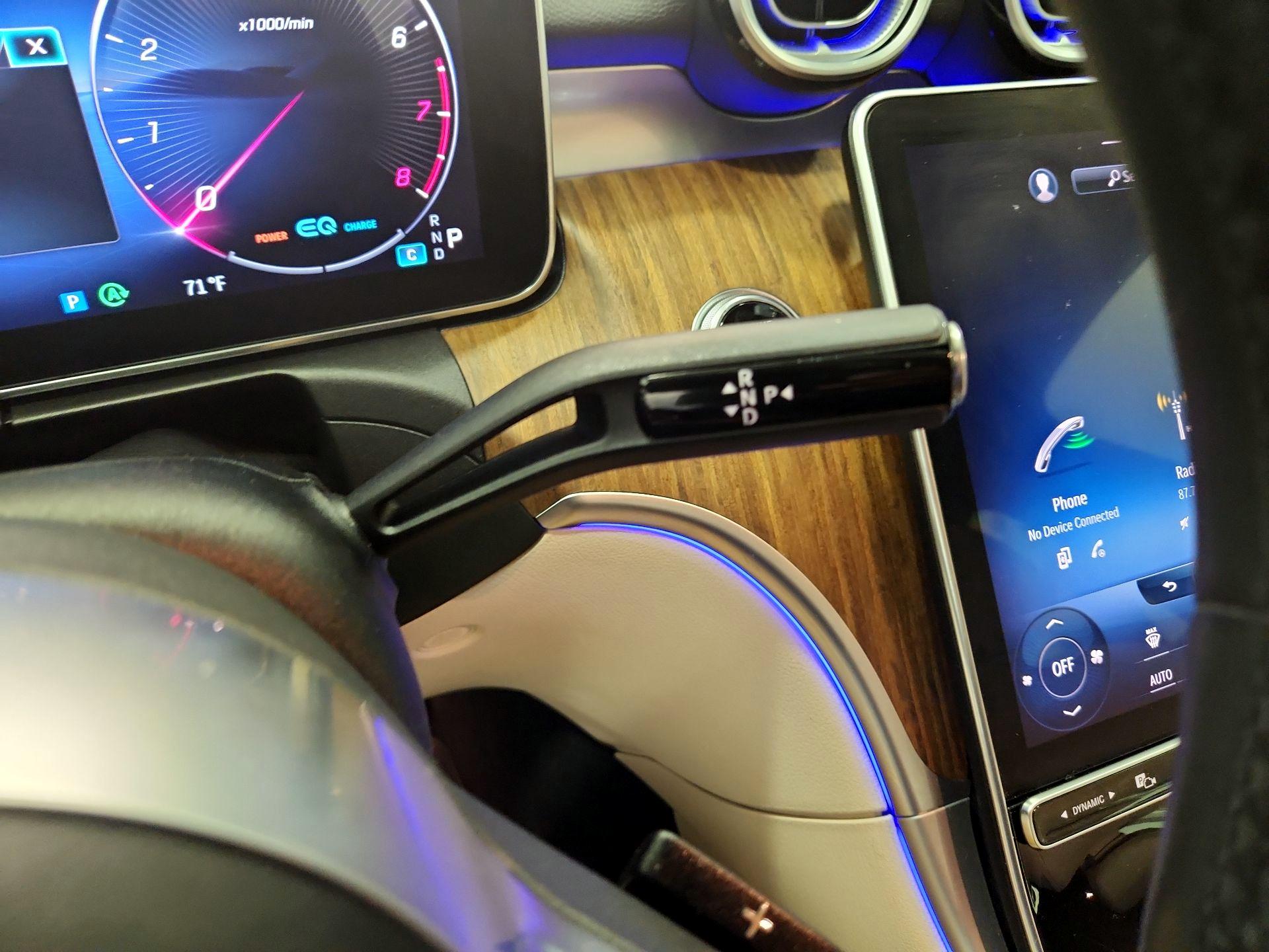 Thumbnail: 2022 Mercedes-Benz C-Class - 17