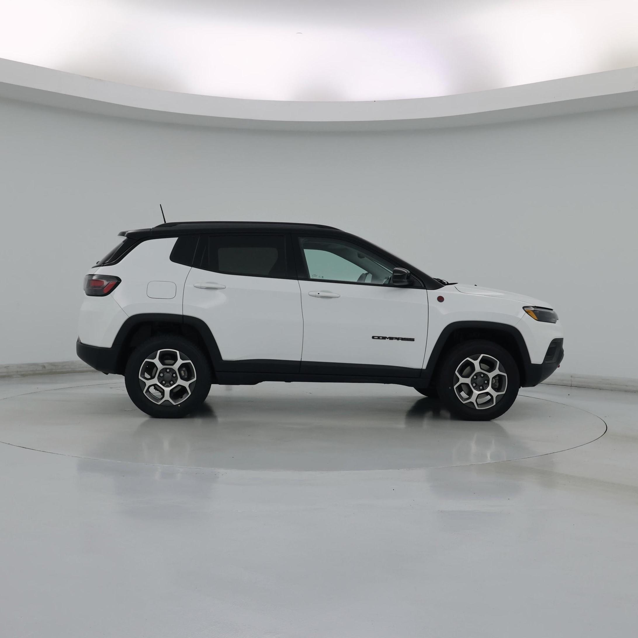 Thumbnail: 2022 Jeep Compass - 7