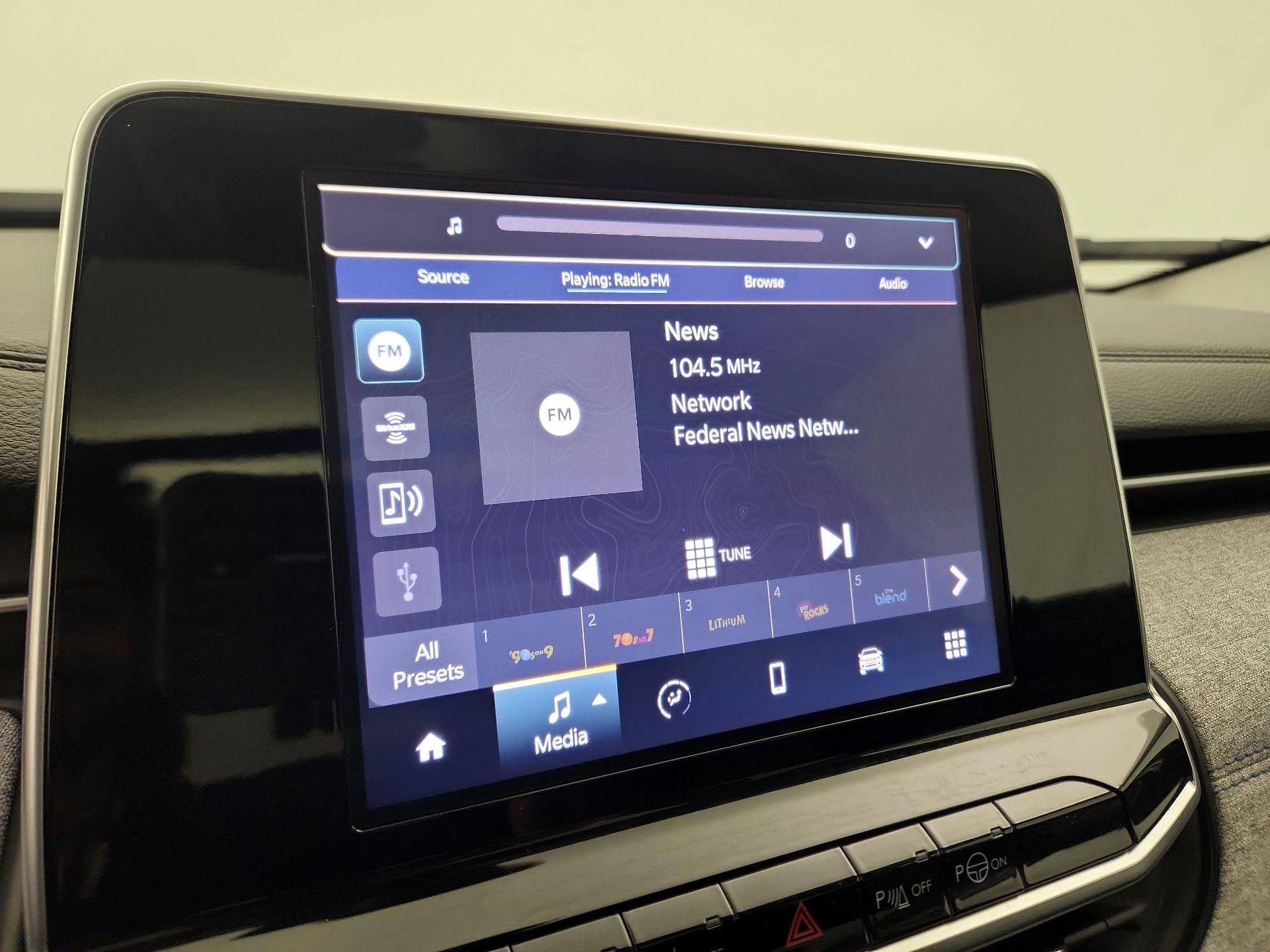 Thumbnail: 2022 Jeep Compass - 15