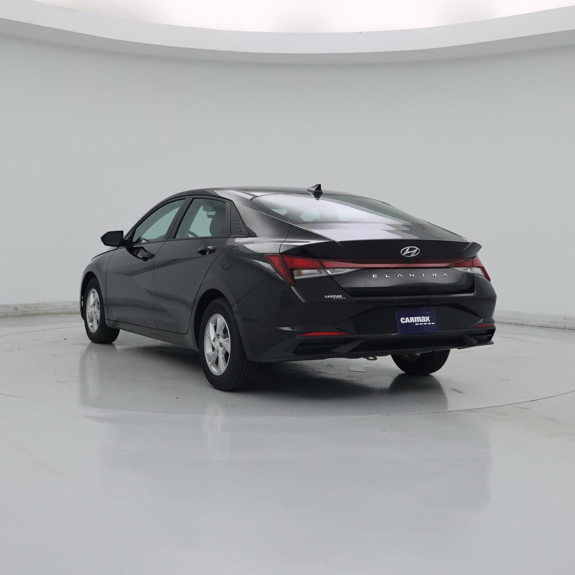 Thumbnail: 2023 Hyundai Elantra - 2