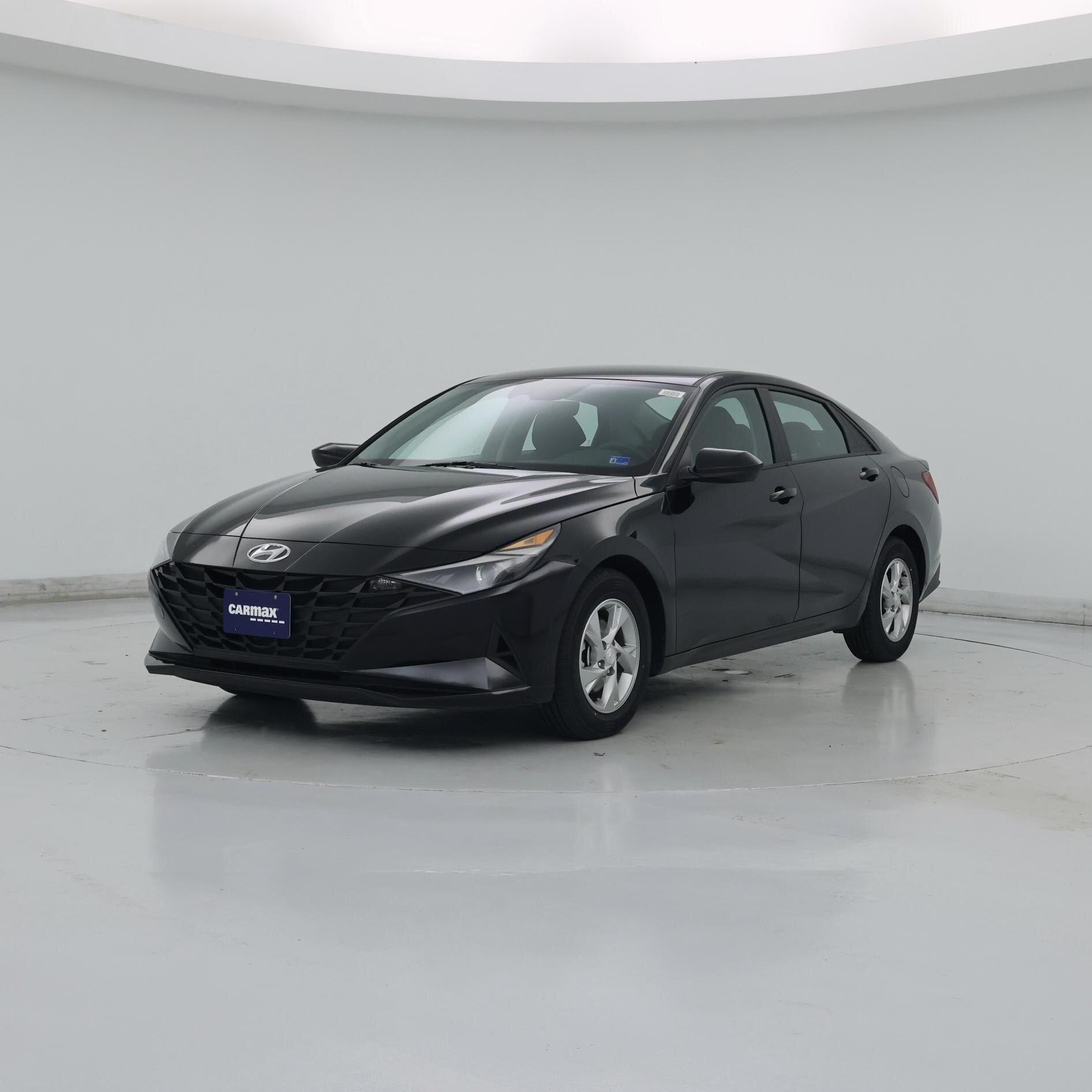 Thumbnail: 2023 Hyundai Elantra - 4