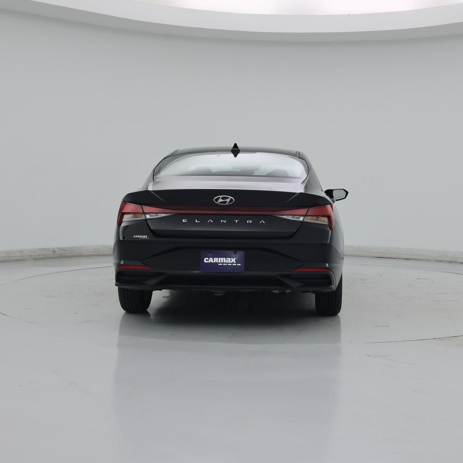 Thumbnail: 2023 Hyundai Elantra - 6