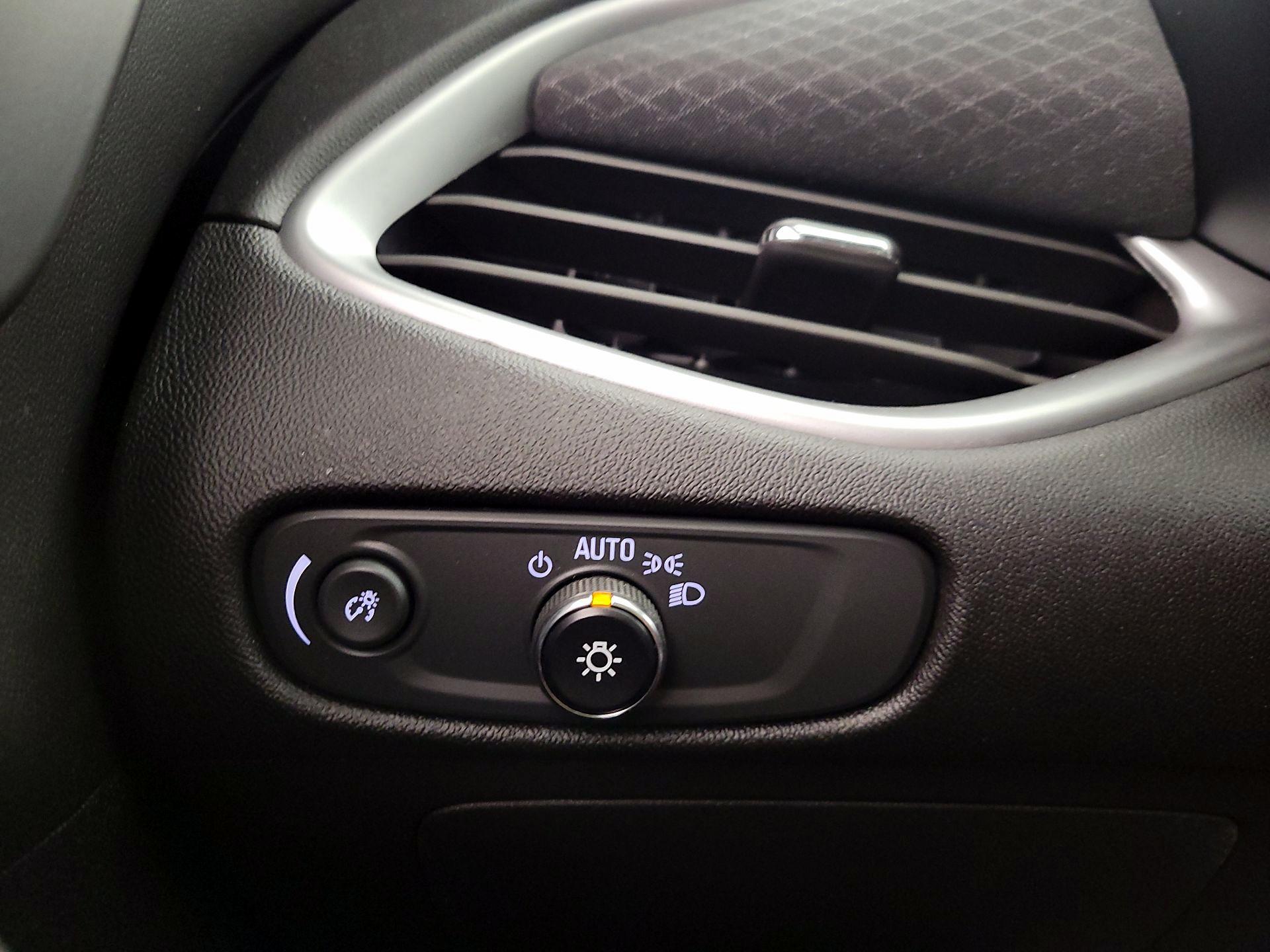 Thumbnail: 2023 Chevrolet Malibu - 13