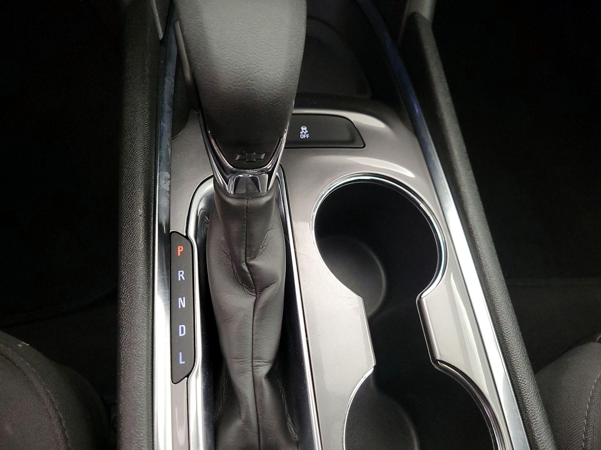 Thumbnail: 2023 Chevrolet Malibu - 17