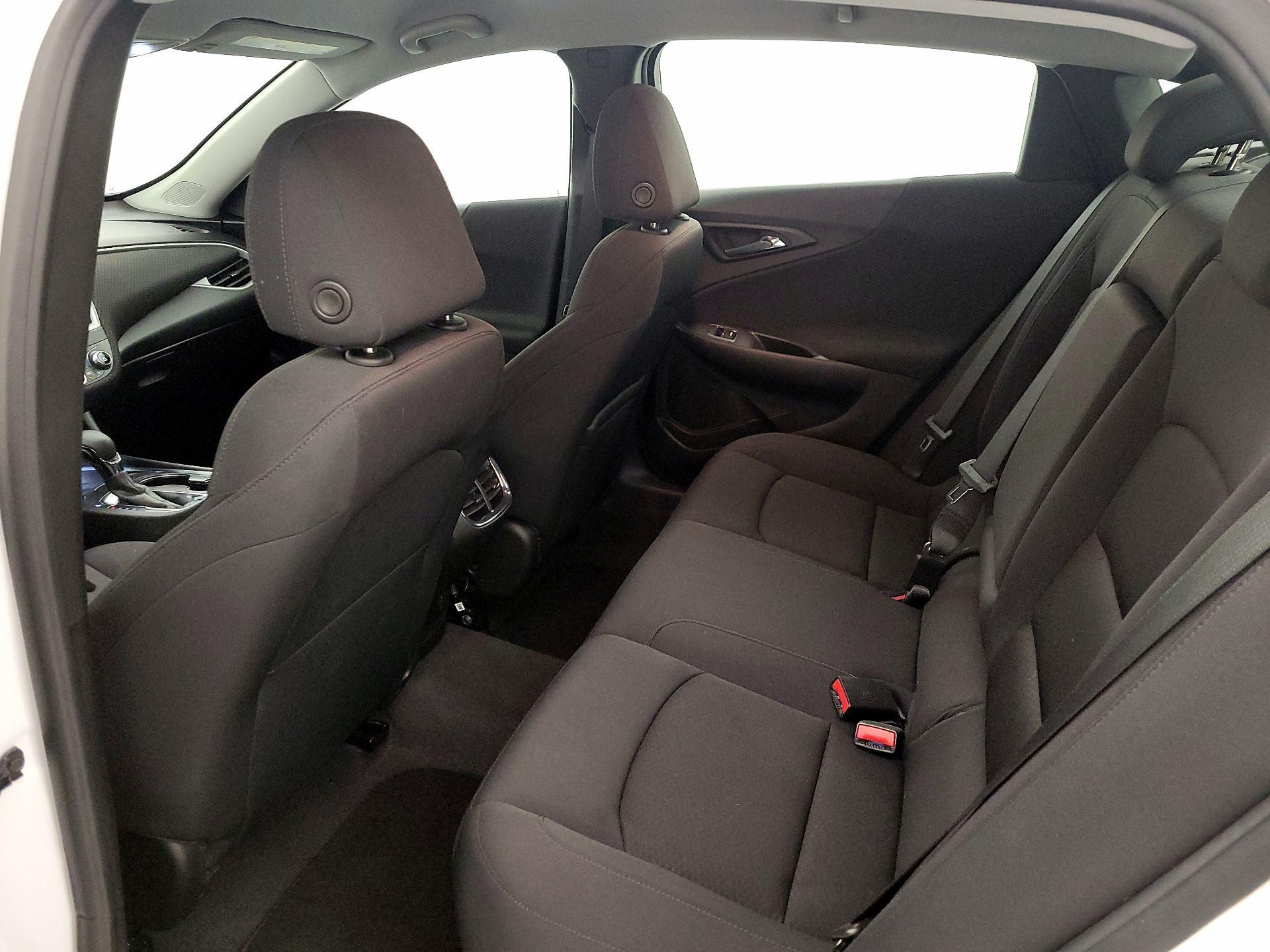 Thumbnail: 2023 Chevrolet Malibu - 19