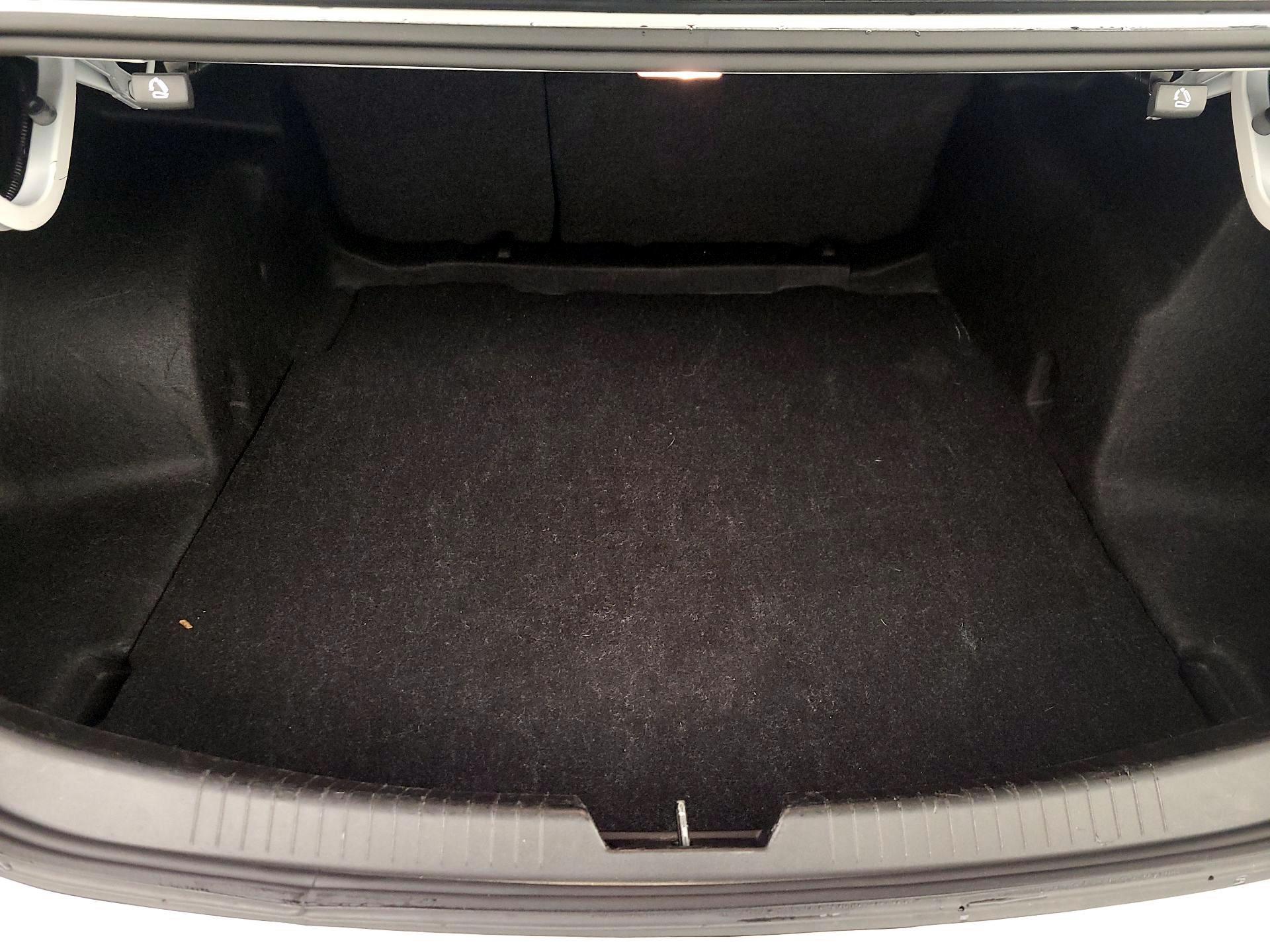 Thumbnail: 2023 Chevrolet Malibu - 20