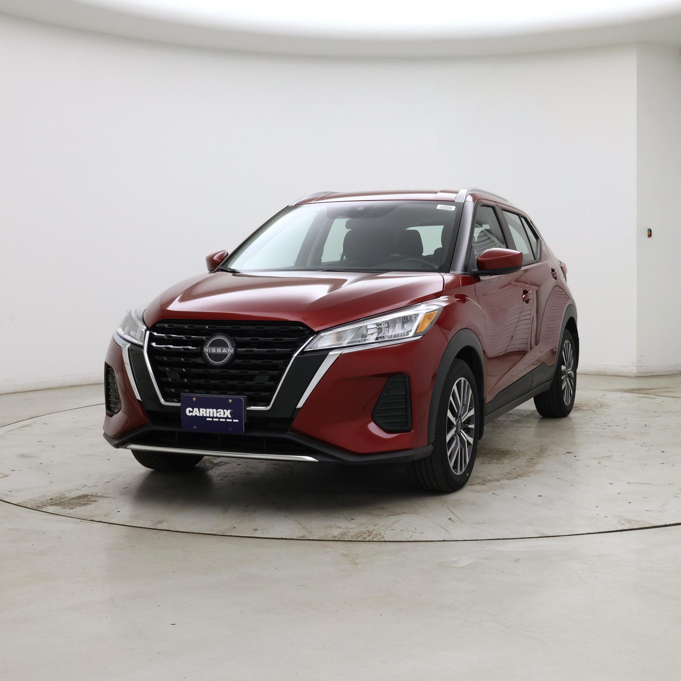 Thumbnail: 2023 Nissan Kicks - 4