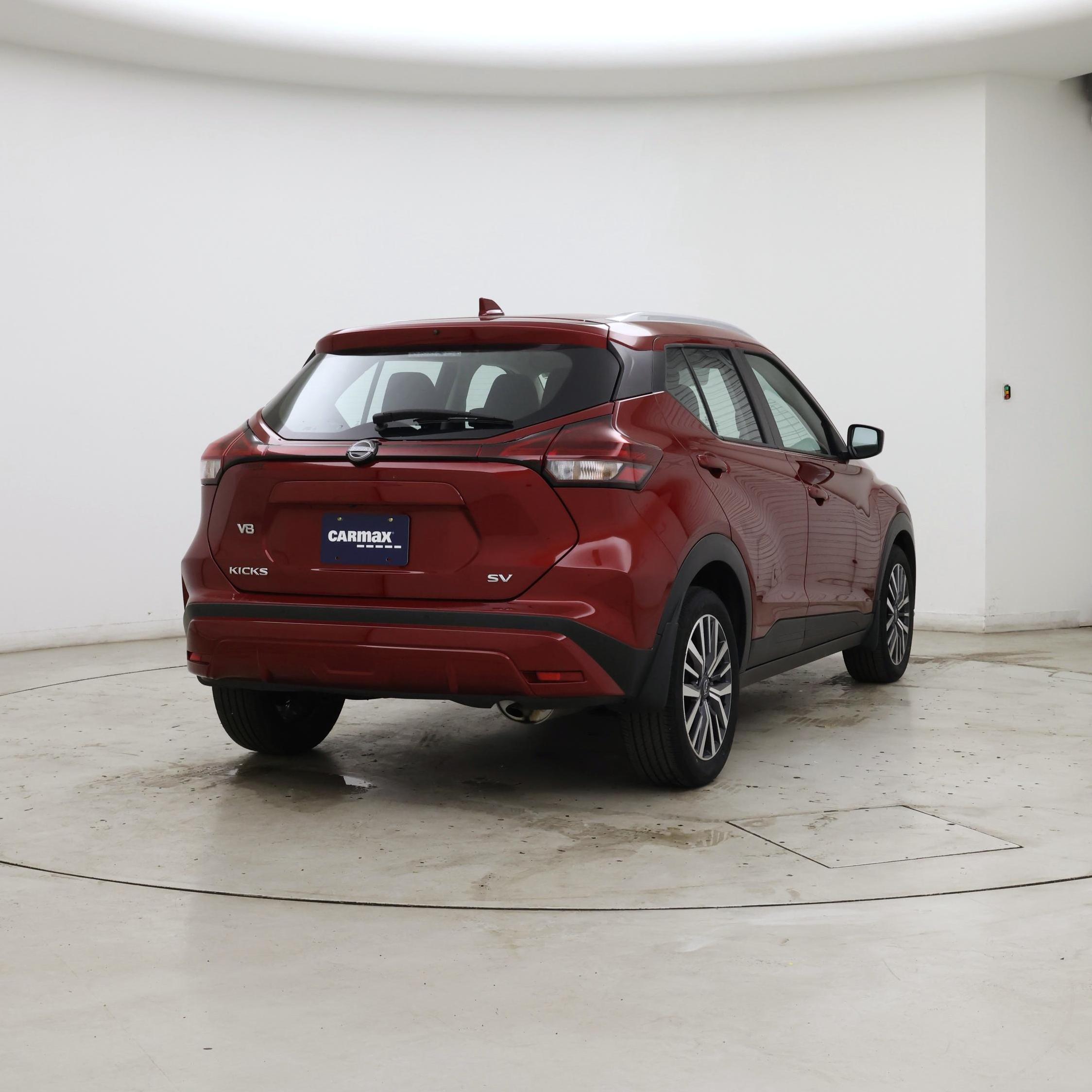 Thumbnail: 2023 Nissan Kicks - 8