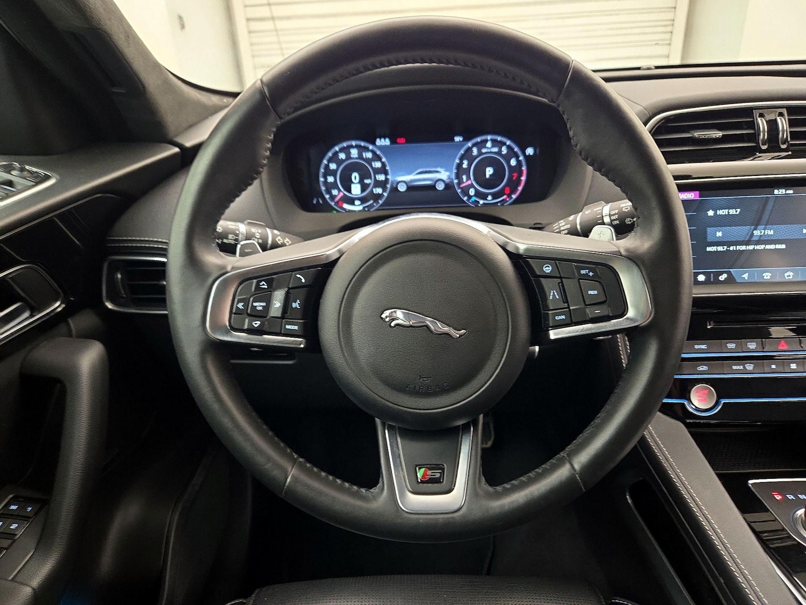 2020 Jaguar F-Pace S - Photo 11