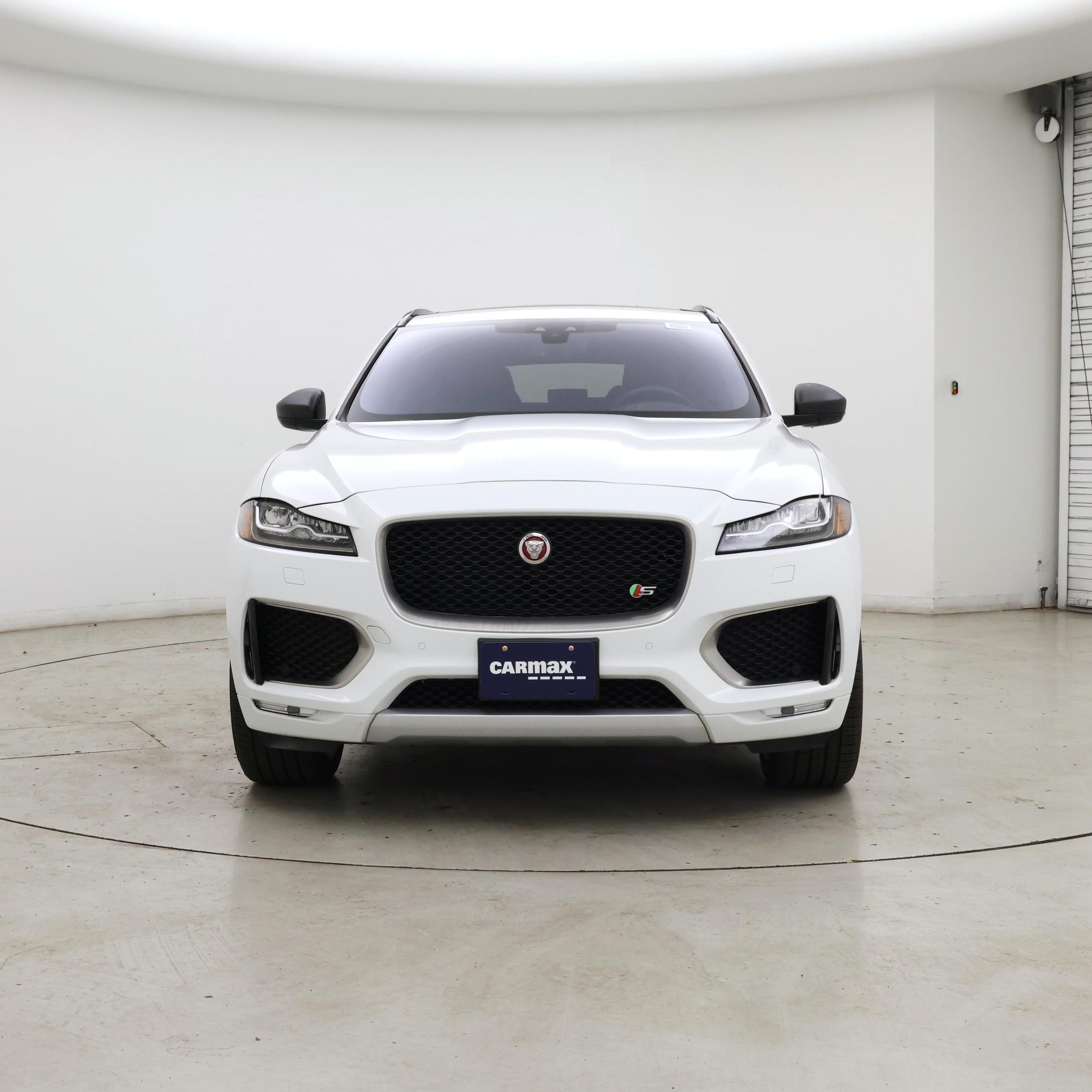 Thumbnail: 2020 Jaguar F-Pace - 5