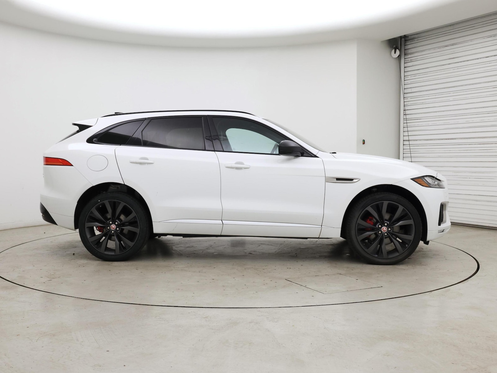 2020 Jaguar F-Pace S - Photo 8