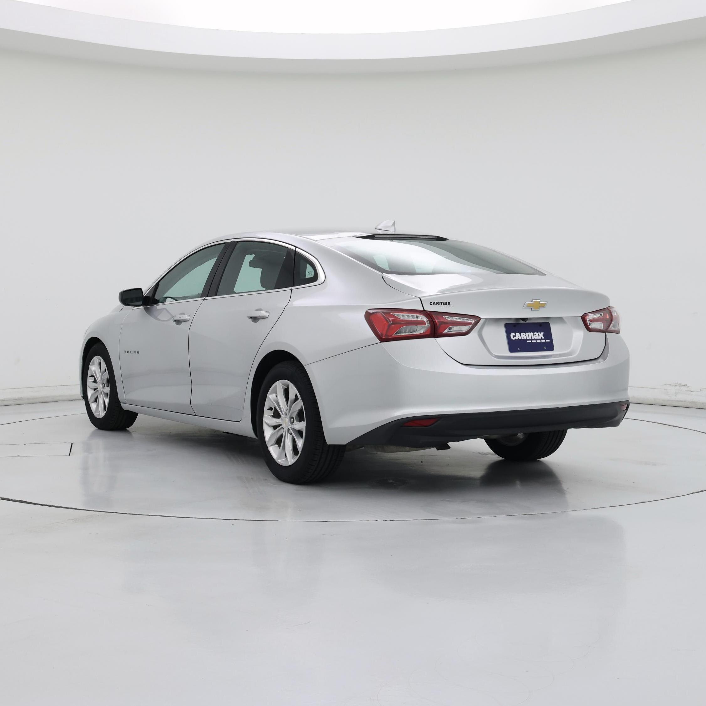 Thumbnail: 2022 Chevrolet Malibu - 2